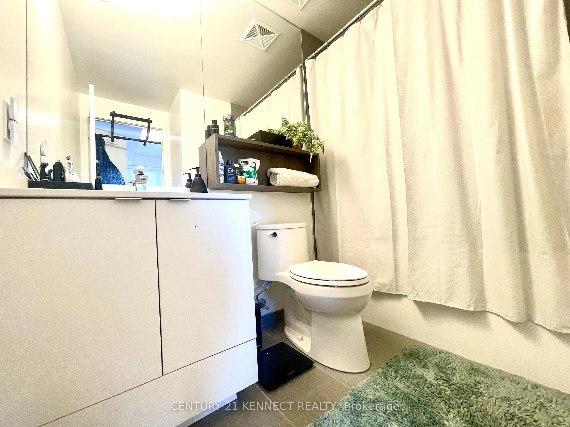 Photo 7 of Unit 807E, 70 Princess Street, Toronto, Waterfront Communities — HOMEH