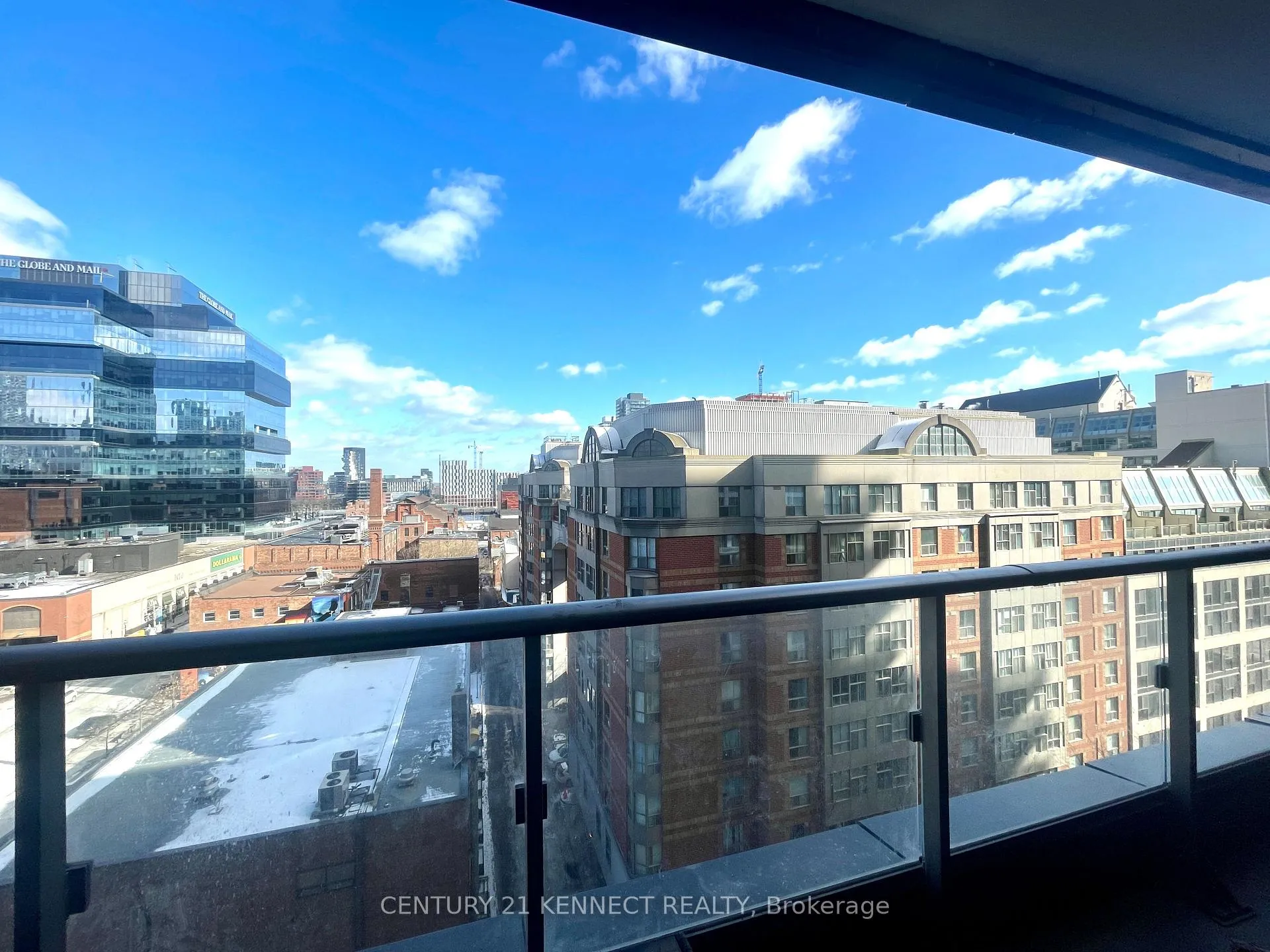 Photo 14 of Unit 807E, 70 Princess Street, Toronto, Waterfront Communities — HOMEH