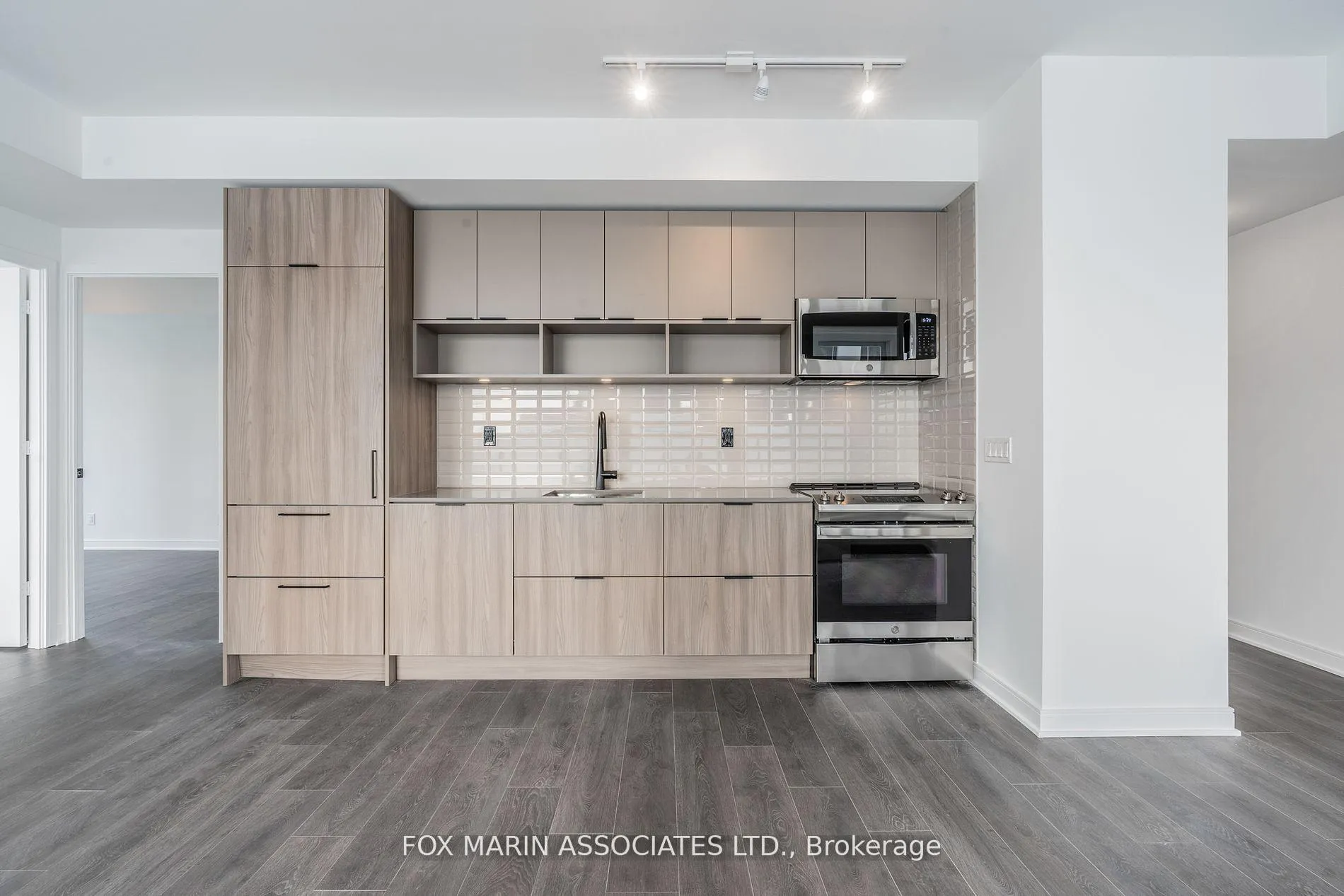 Photo 3 of Unit S708, 180 Mill Street, Toronto, Waterfront Communities — HOMEH