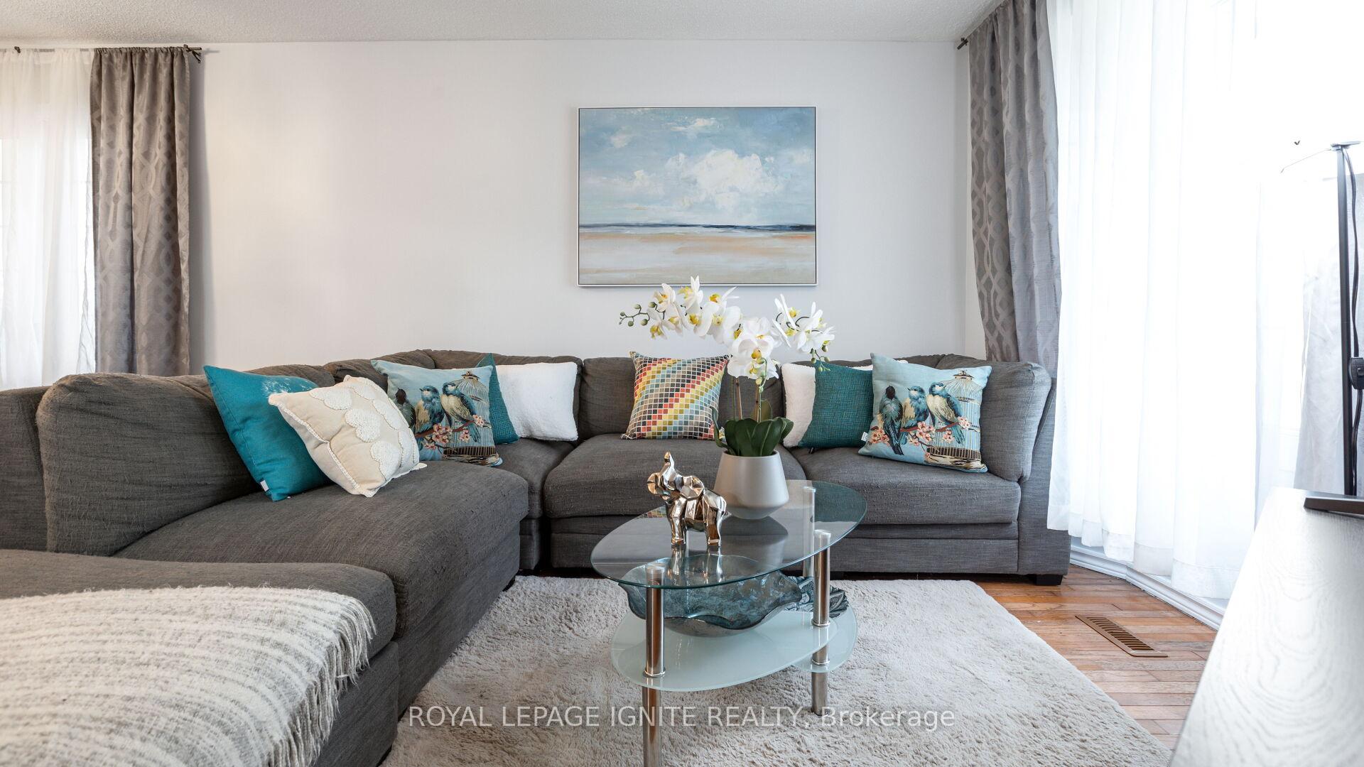 Photo 7 of 34 Mandrake Street, Ajax, Central — HOMEH