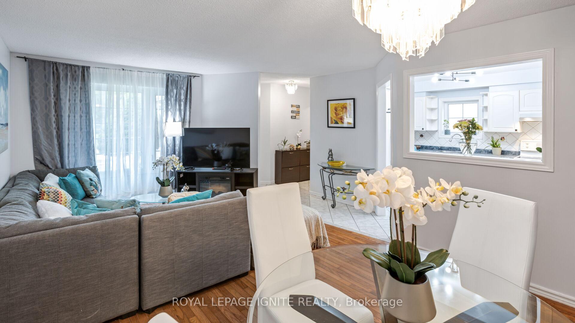Photo 10 of 34 Mandrake Street, Ajax, Central — HOMEH