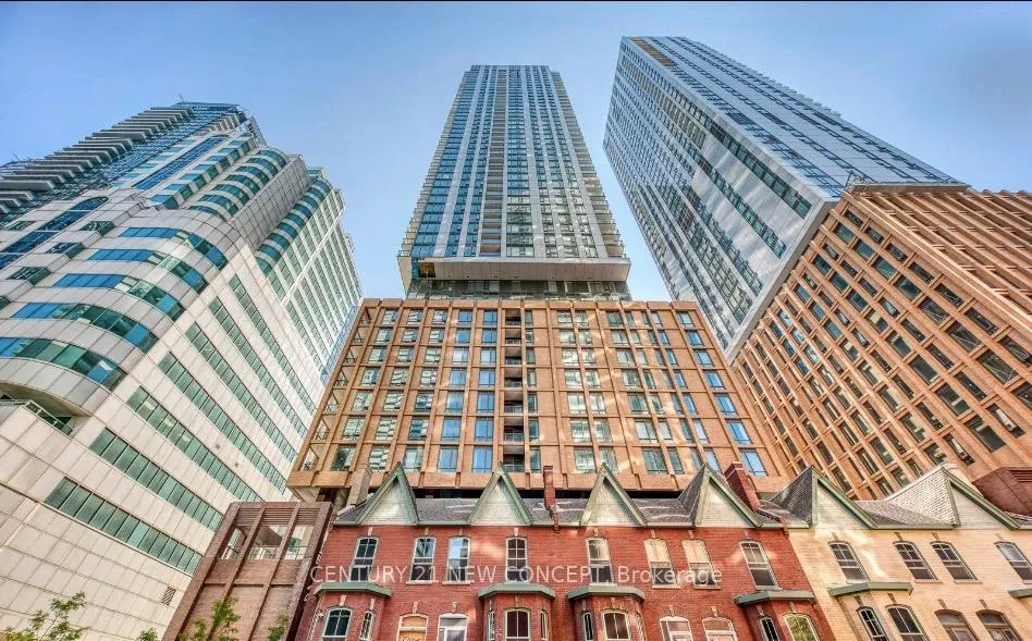 Photo 1 of Unit 606, 8 Widmer Street, Toronto, Waterfront Communities — HOMEH