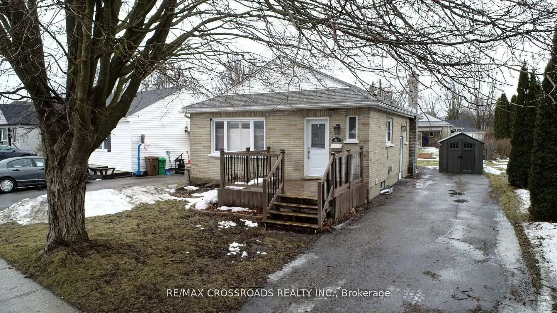 Photo 2 of 814 Nicholls Street, Peterborough, Northcrest Ward 5 — HOMEH