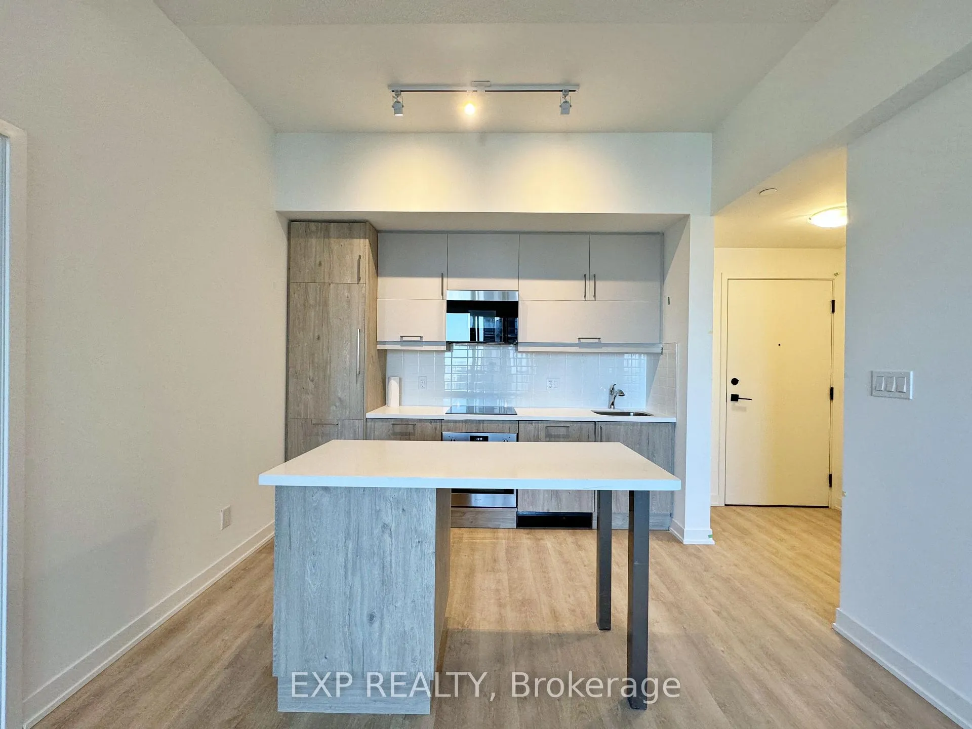 Photo 2 of Unit 1421, 8119 Birchmount Road, Markham, Unionville — HOMEH