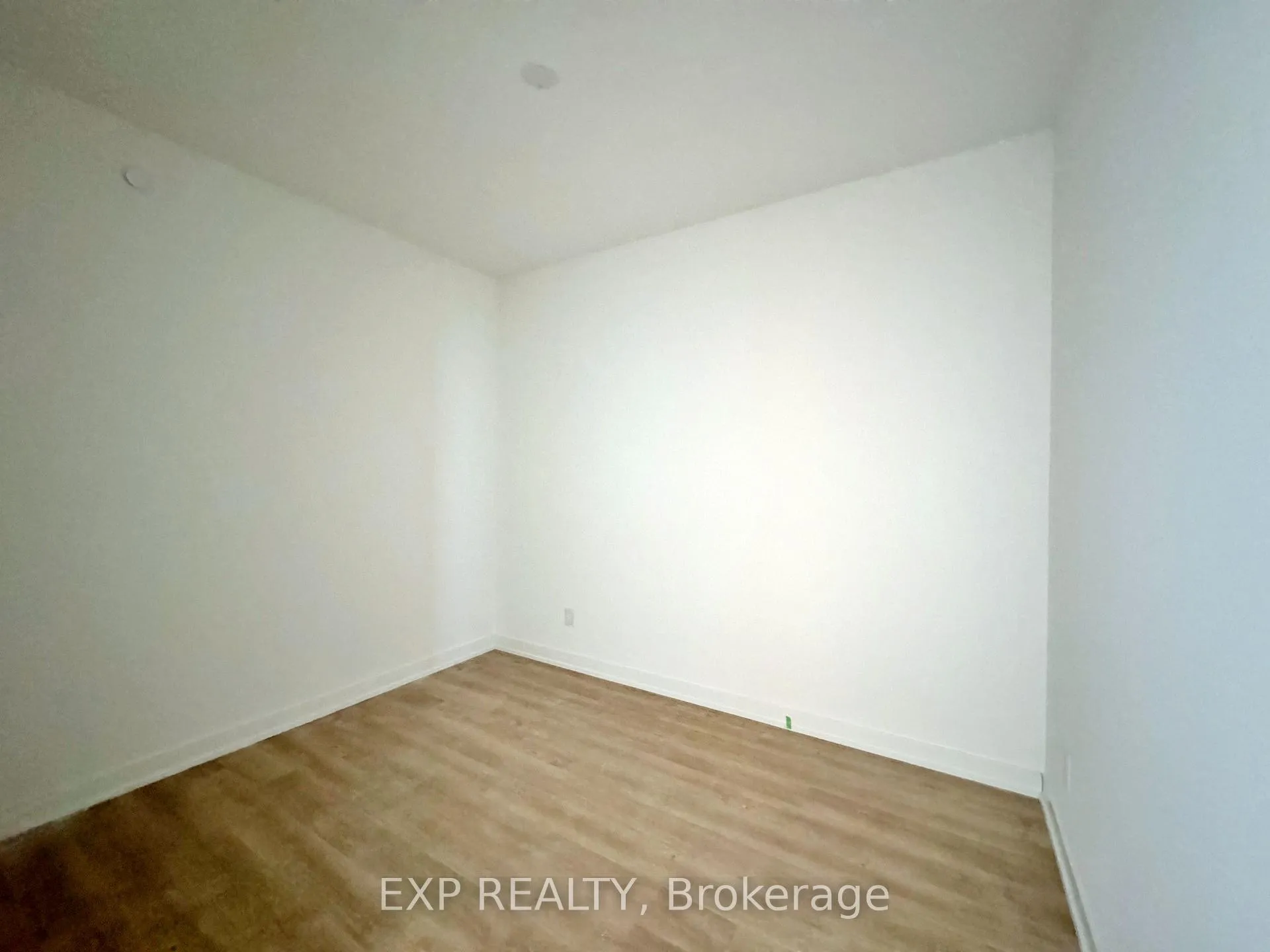 Photo 8 of Unit 1421, 8119 Birchmount Road, Markham, Unionville — HOMEH