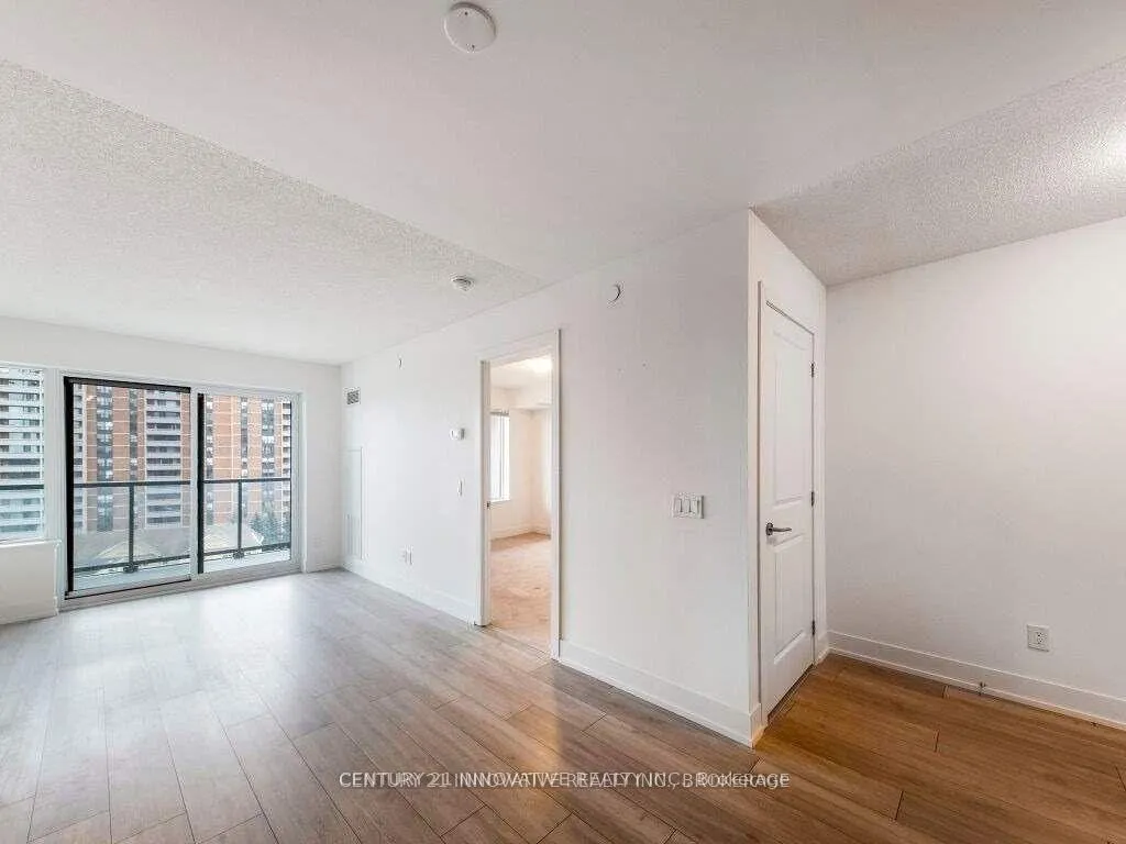 Photo 10 of Unit 806, 1215 Bayly Street, Pickering, Bay Ridges — HOMEH