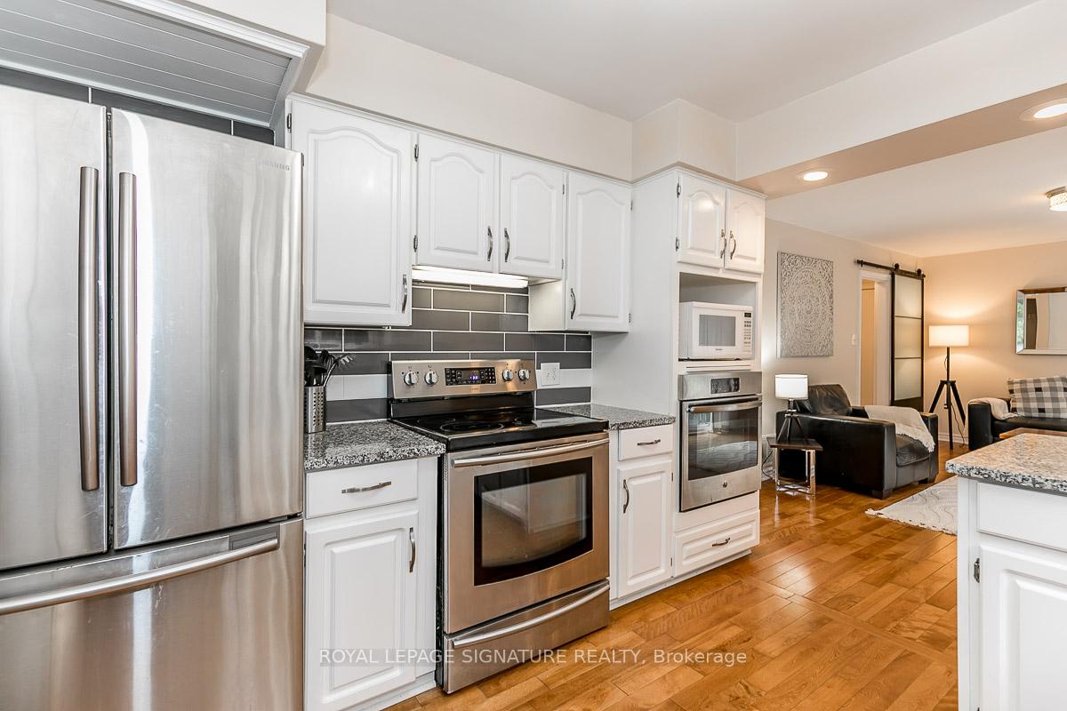 Photo 3 of 1032 BaseLine Road, Gravenhurst, Morrison — HOMEH