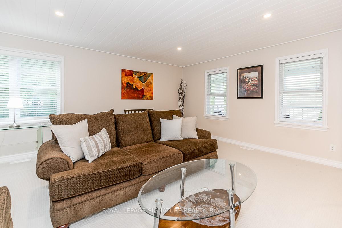 Photo 12 of 1032 BaseLine Road, Gravenhurst, Morrison — HOMEH