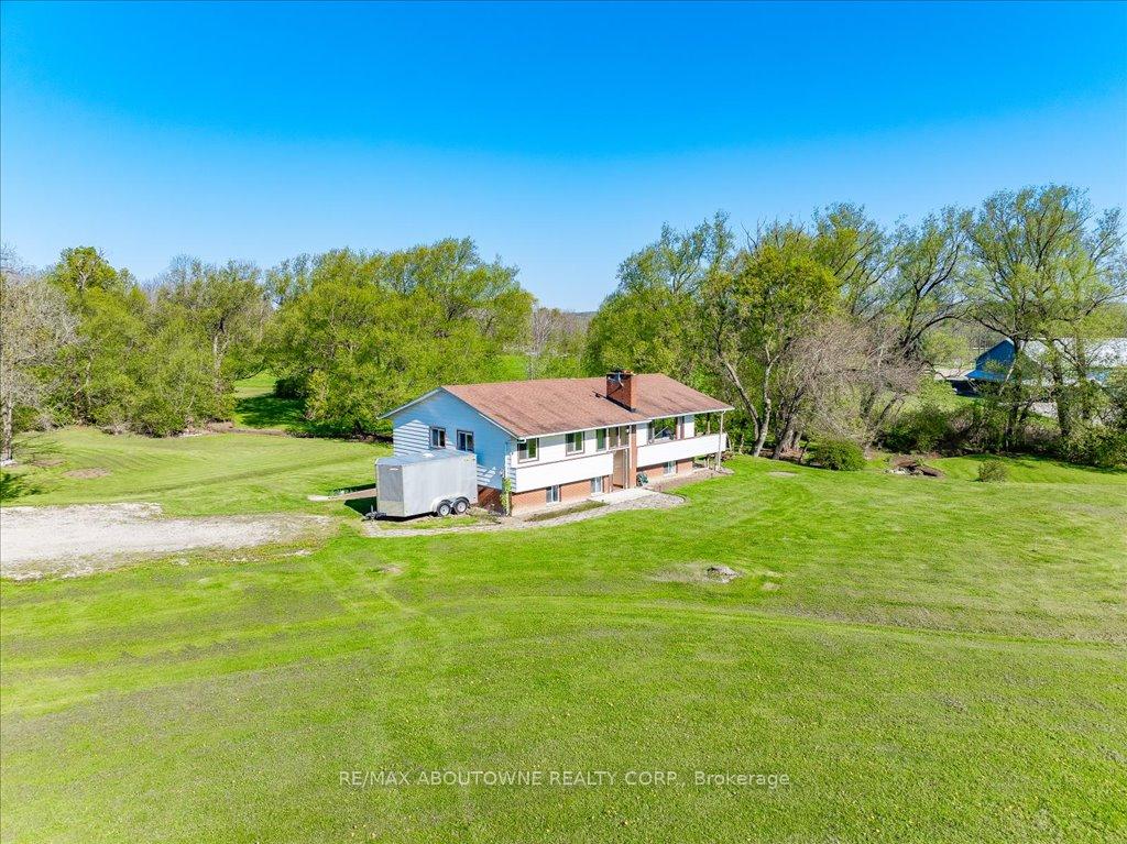 Photo 10 of 3029 Britannia Road, Burlington, Rural Burlington — HOMEH