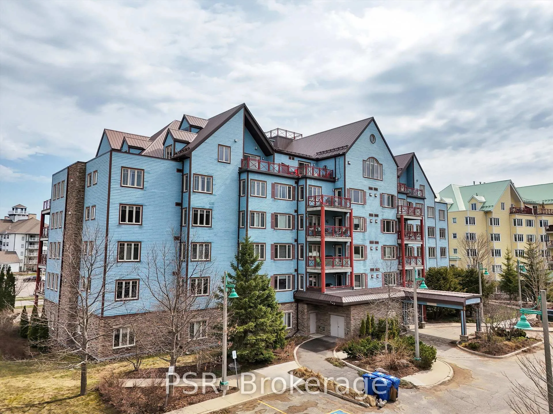 Front of Unit 505, 130 Steamship Bay Road