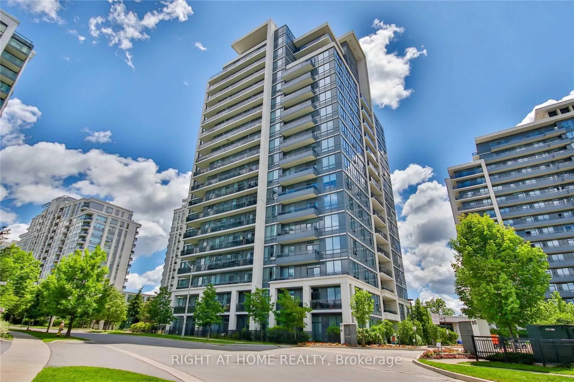 Front of Unit 1103, 85 North Park Road