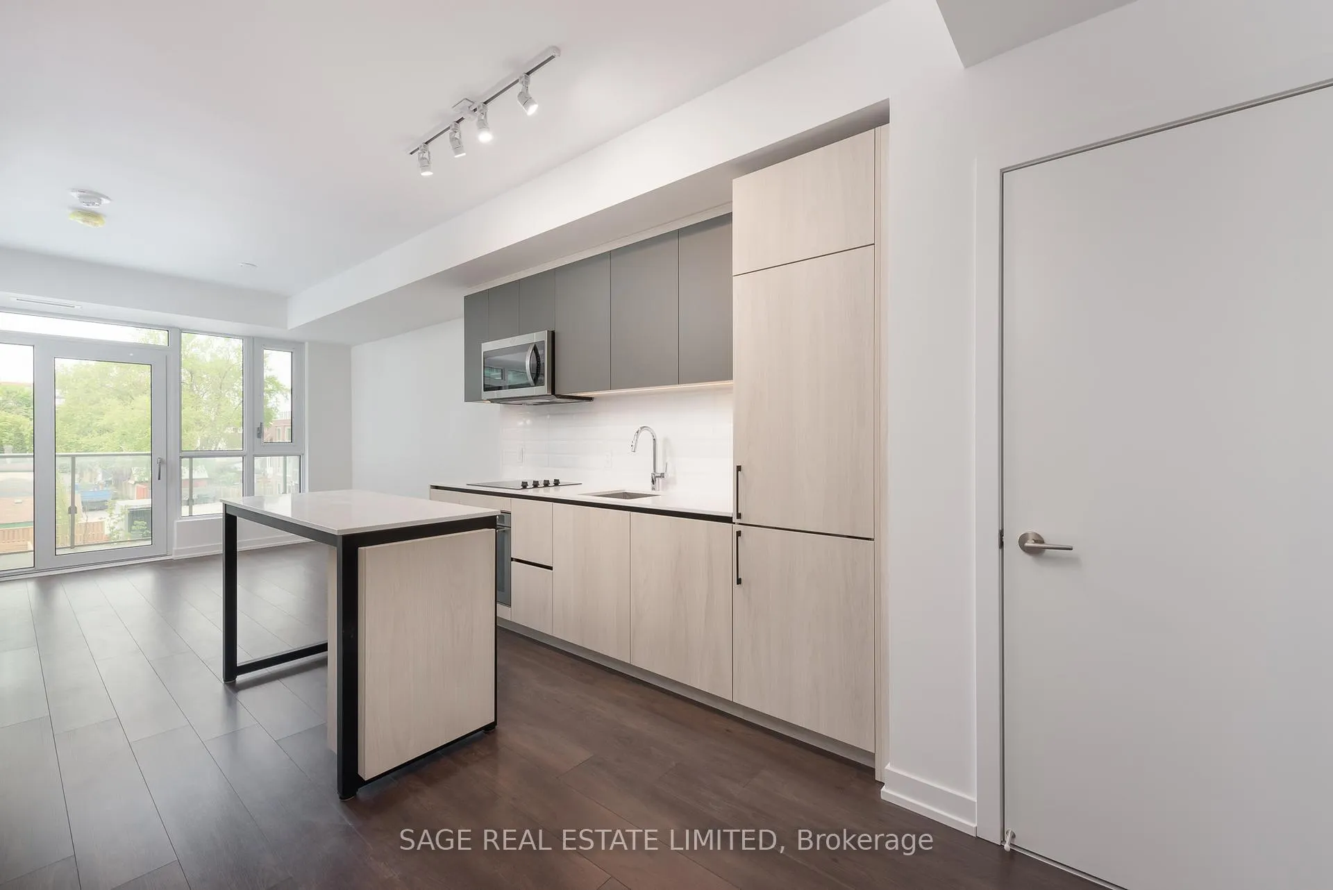 Front of Unit 315, 150 Logan Avenue