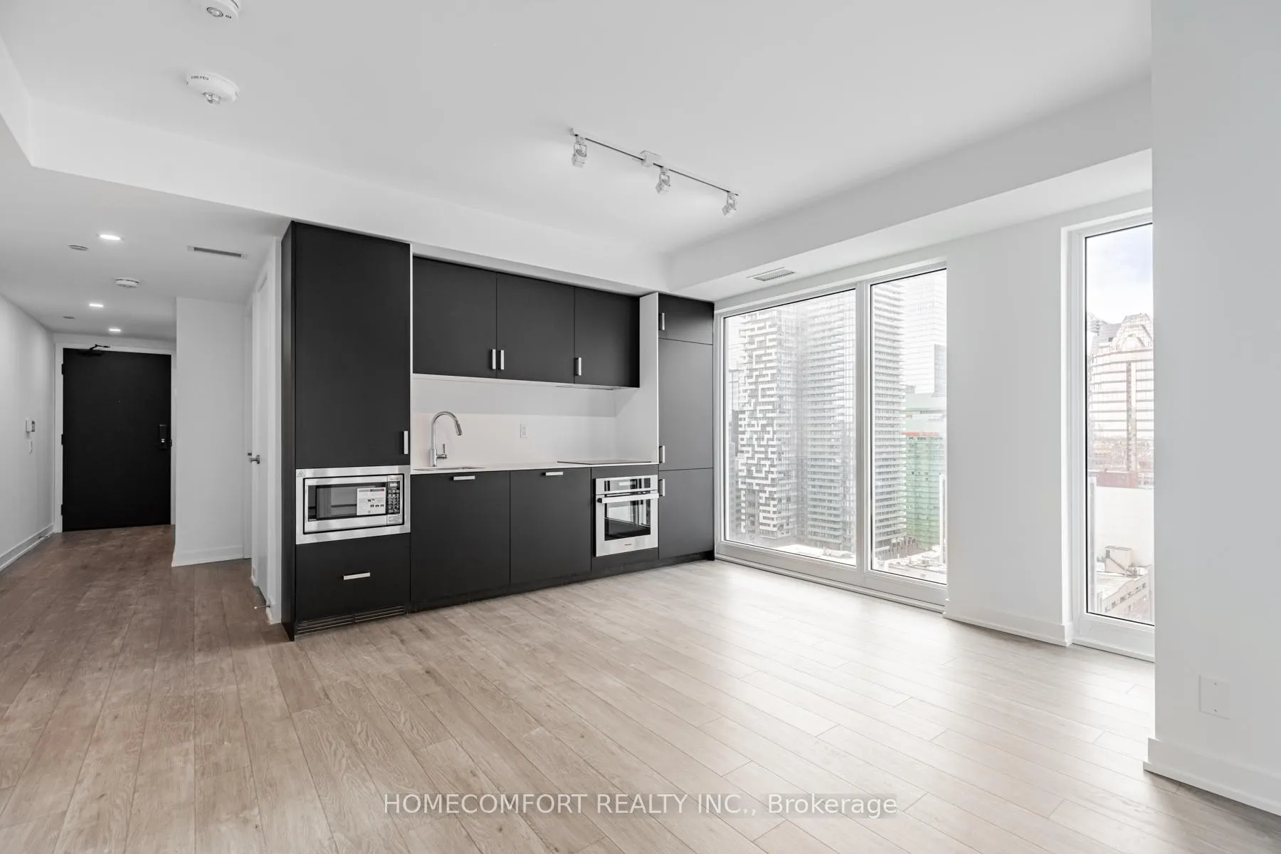 Photo 9 of Unit 2211, 88 Queen Street E, Toronto, Church-Yonge Corridor — HOMEH