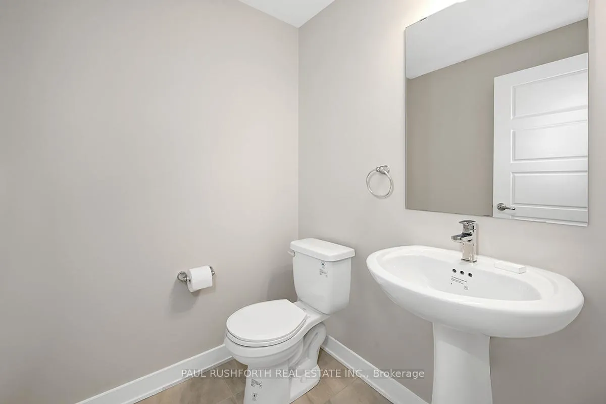 Photo 8 of 732 Mishi Private, Ottawa, CFB Rockcliffe and Area — HOMEH