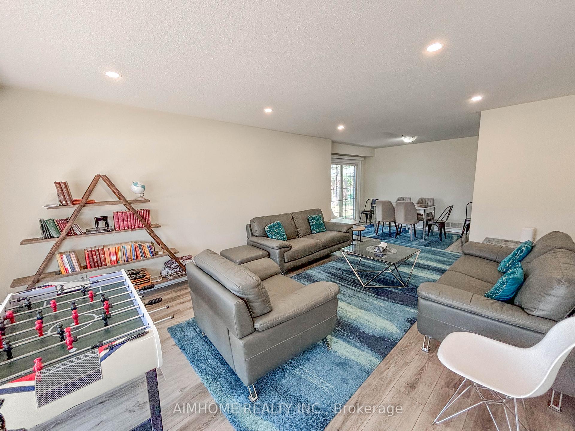 Photo 6 of 11 Redwood Court, Barrie, Grove East — HOMEH