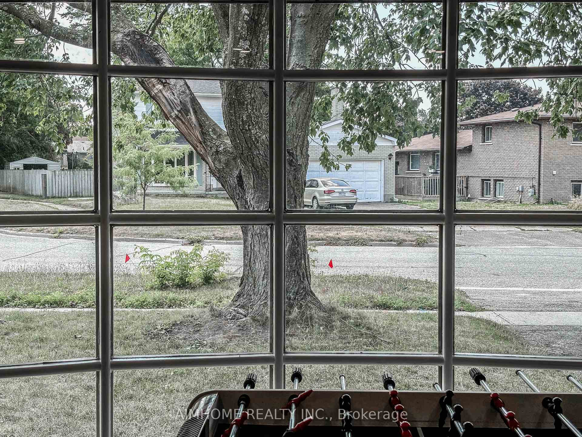 Photo 16 of 11 Redwood Court, Barrie, Grove East — HOMEH