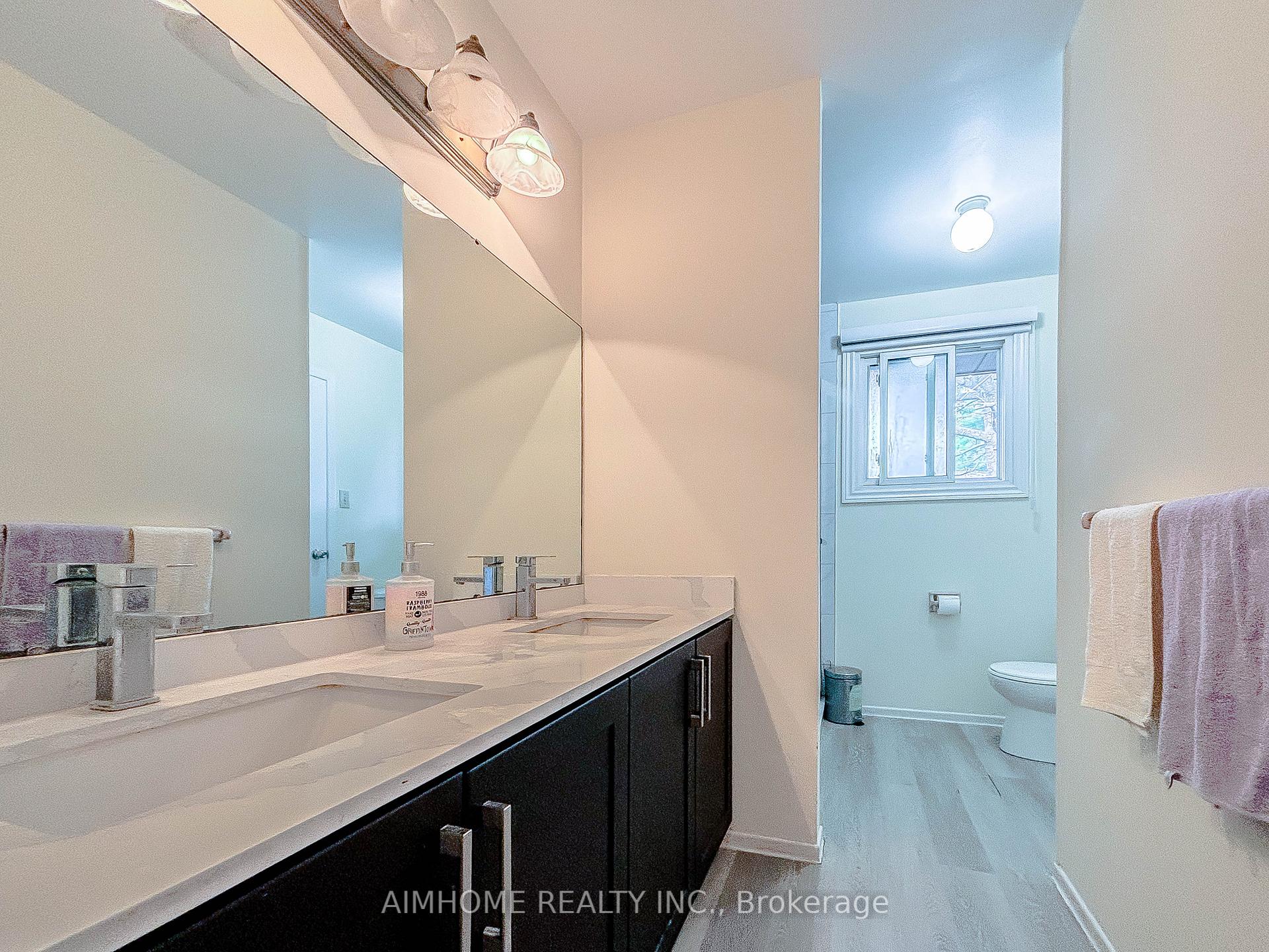 Photo 17 of 11 Redwood Court, Barrie, Grove East — HOMEH
