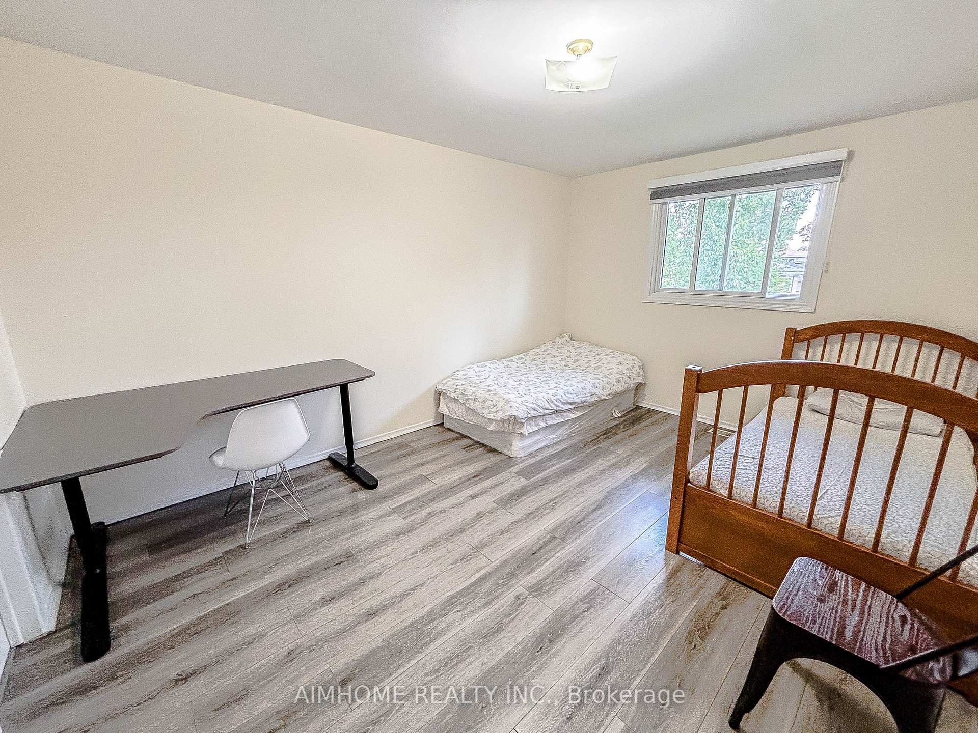 Photo 22 of 11 Redwood Court, Barrie, Grove East — HOMEH
