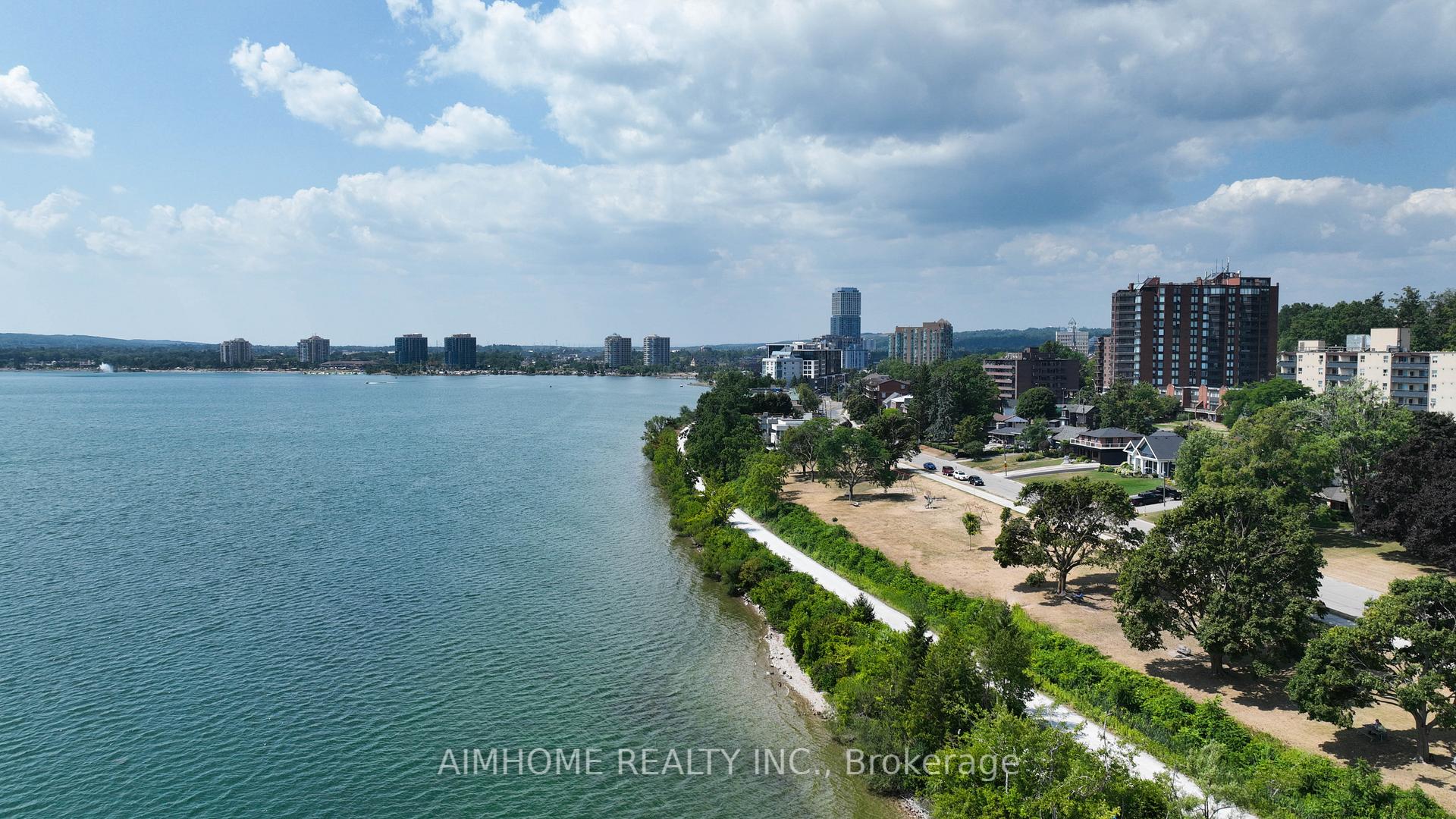 Photo 38 of 11 Redwood Court, Barrie, Grove East — HOMEH