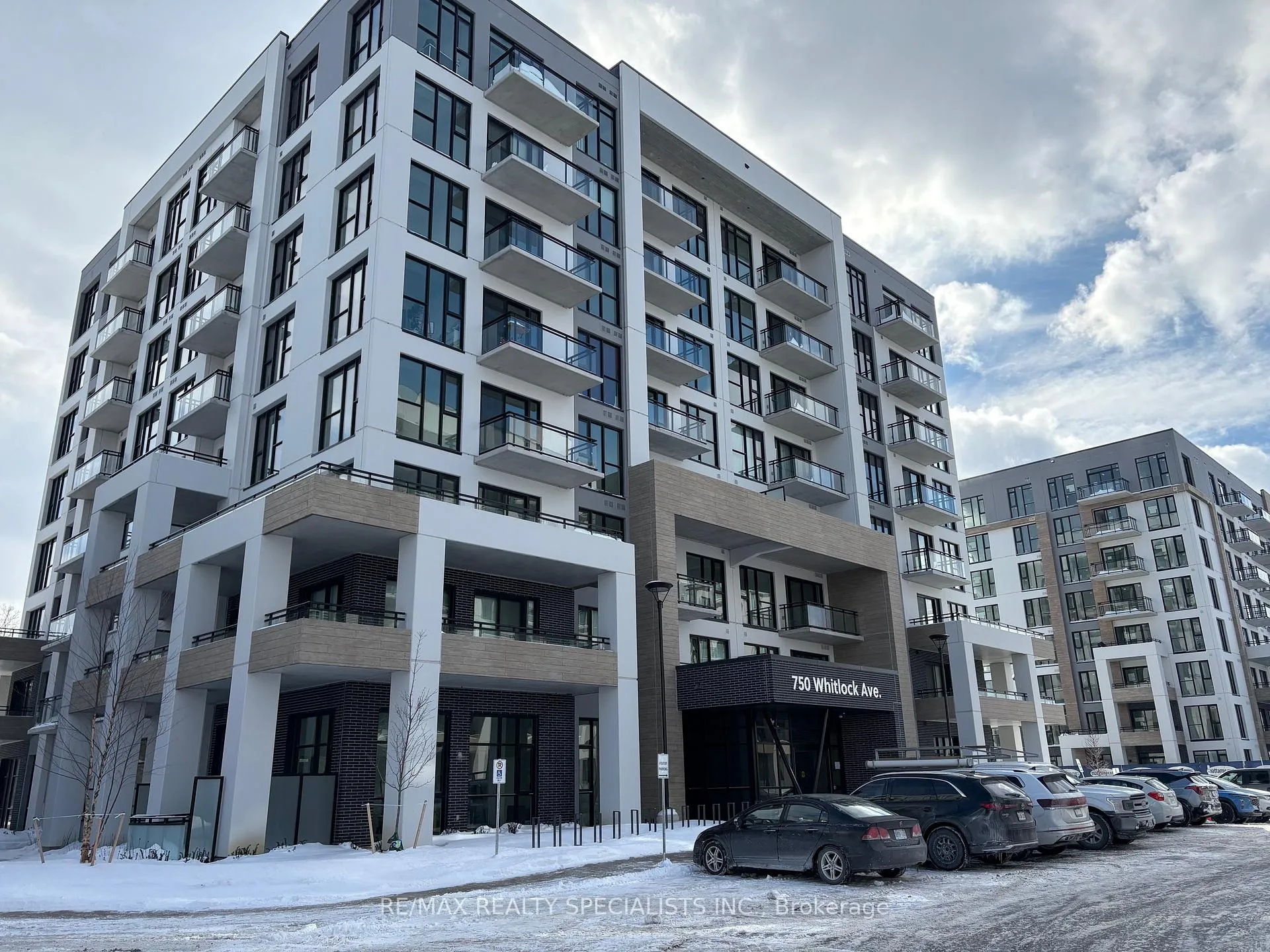 Front of Unit 809, 750 Whitlock Avenue