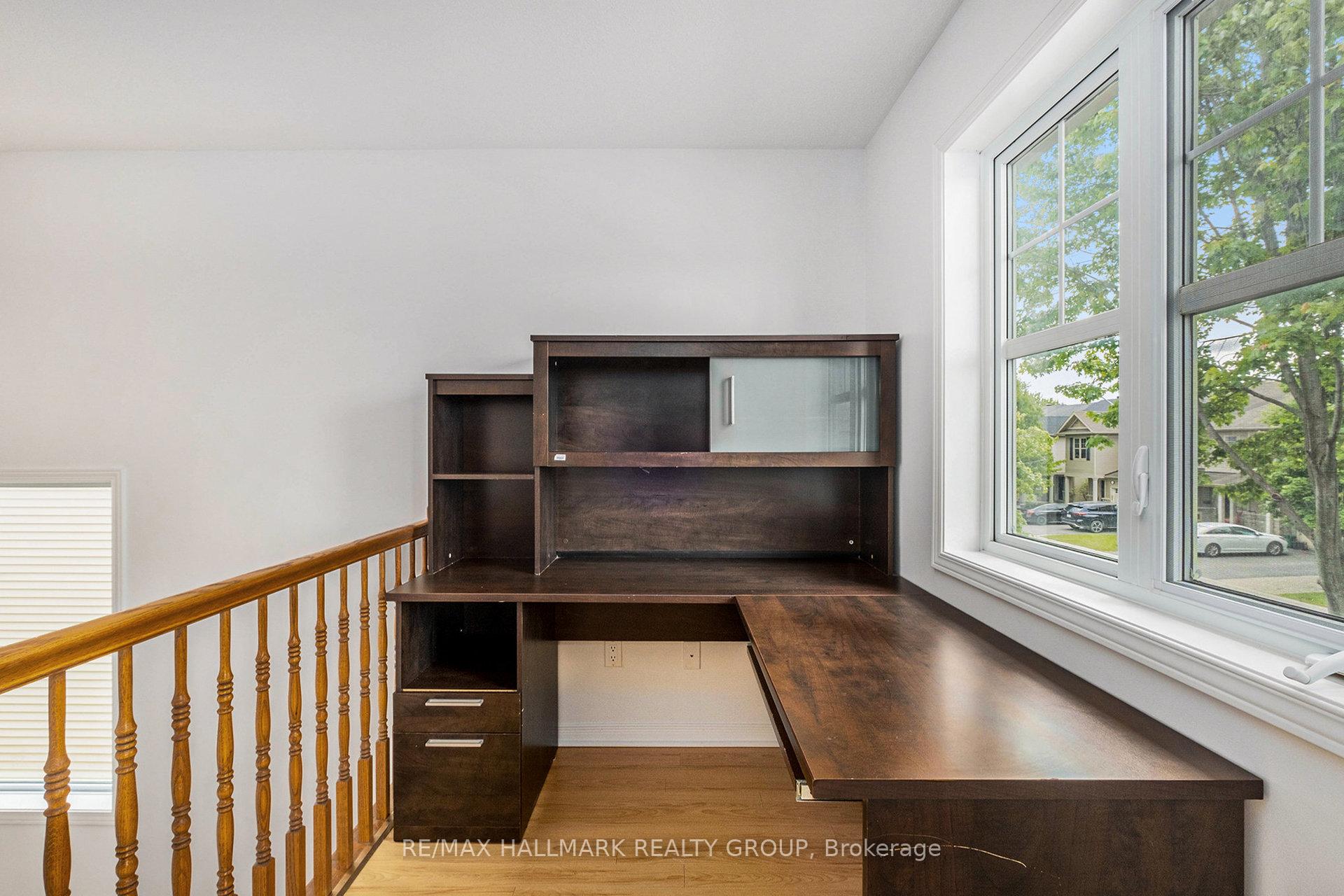 Photo 14 of 121 Prem Circle, Ottawa, Barrhaven - Cedargrove/Fraserdale — HOMEH