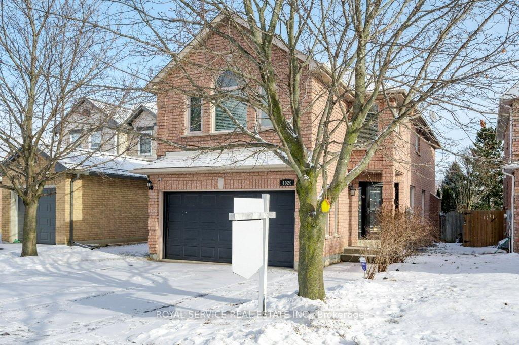 Photo 1 of 1020 Fraser Court, Cobourg — HOMEH