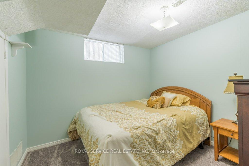 Photo 36 of 1020 Fraser Court, Cobourg — HOMEH