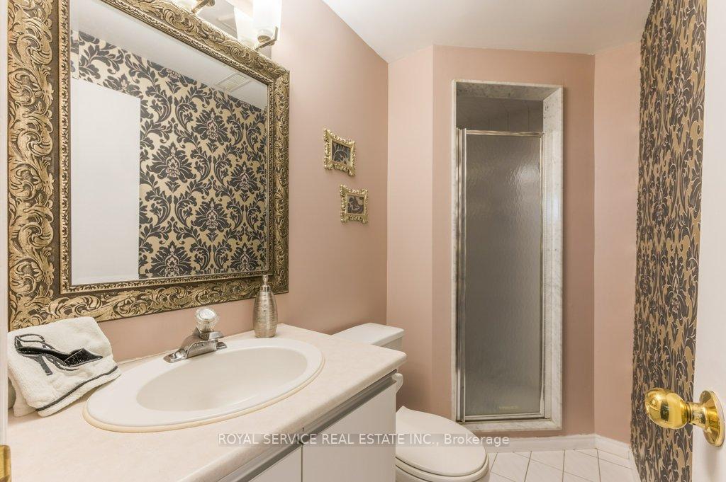 Photo 37 of 1020 Fraser Court, Cobourg — HOMEH