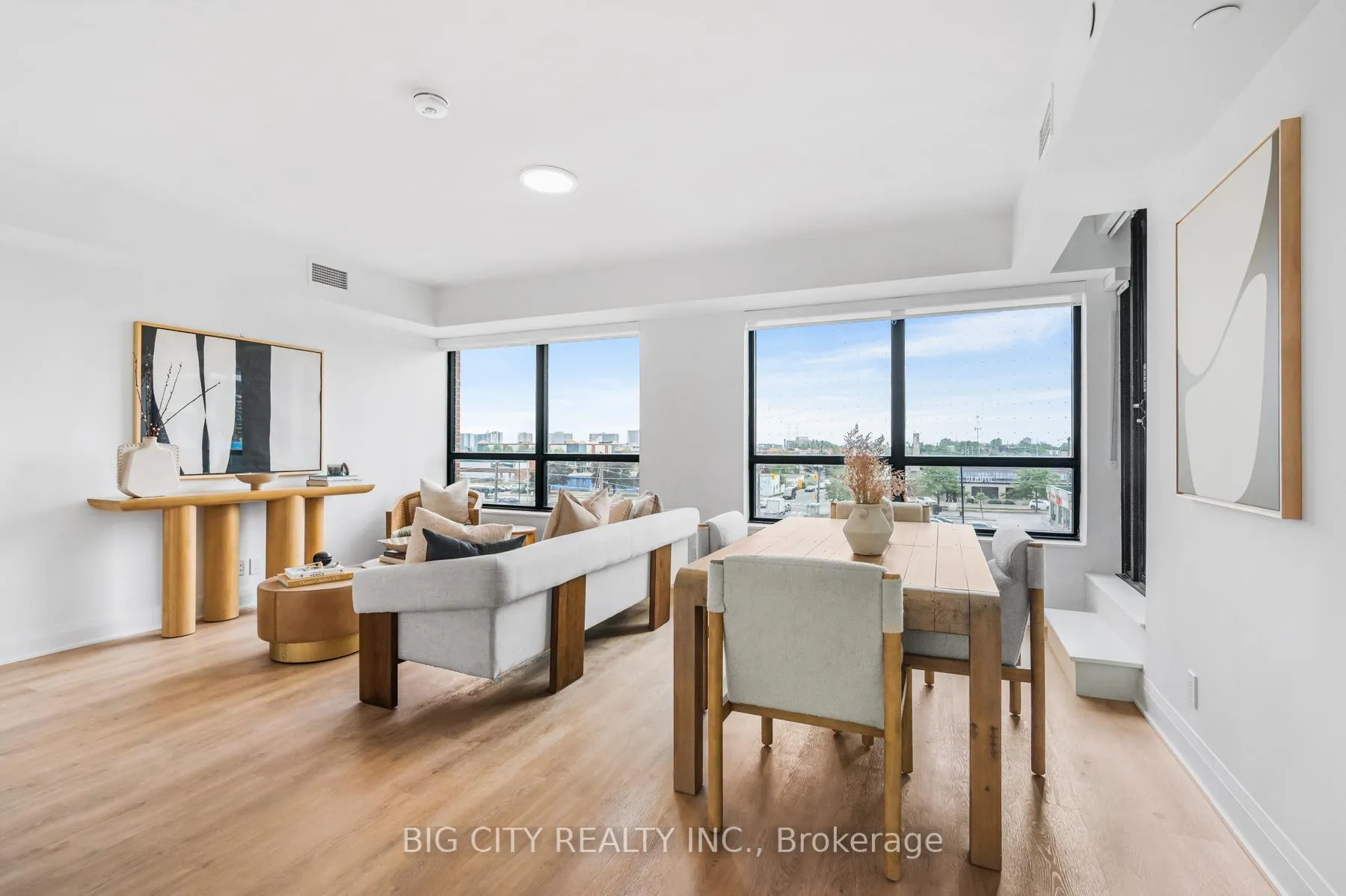Photo 12 of Unit 415, 36 Brentcliffe Road, Toronto, Thorncliffe Park — HOMEH