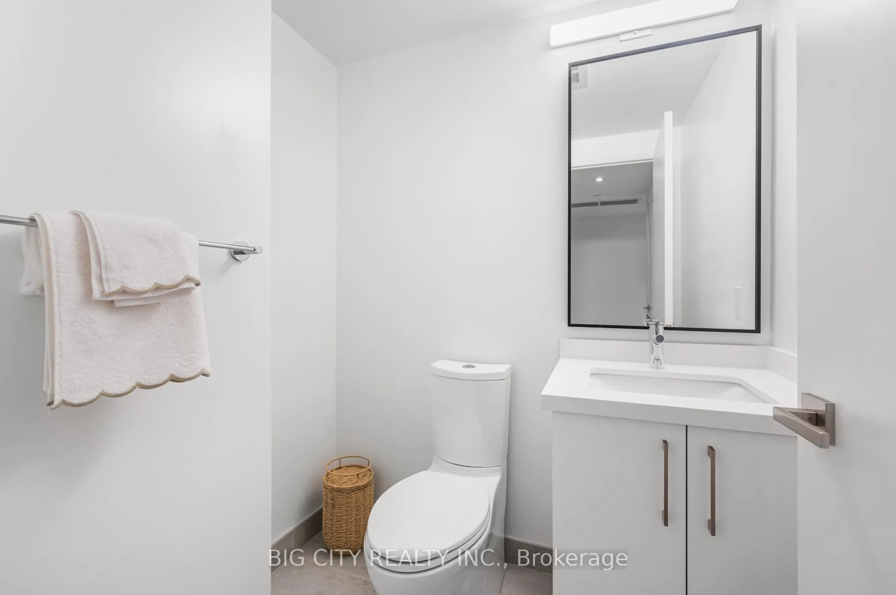 Photo 27 of Unit 415, 36 Brentcliffe Road, Toronto, Thorncliffe Park — HOMEH
