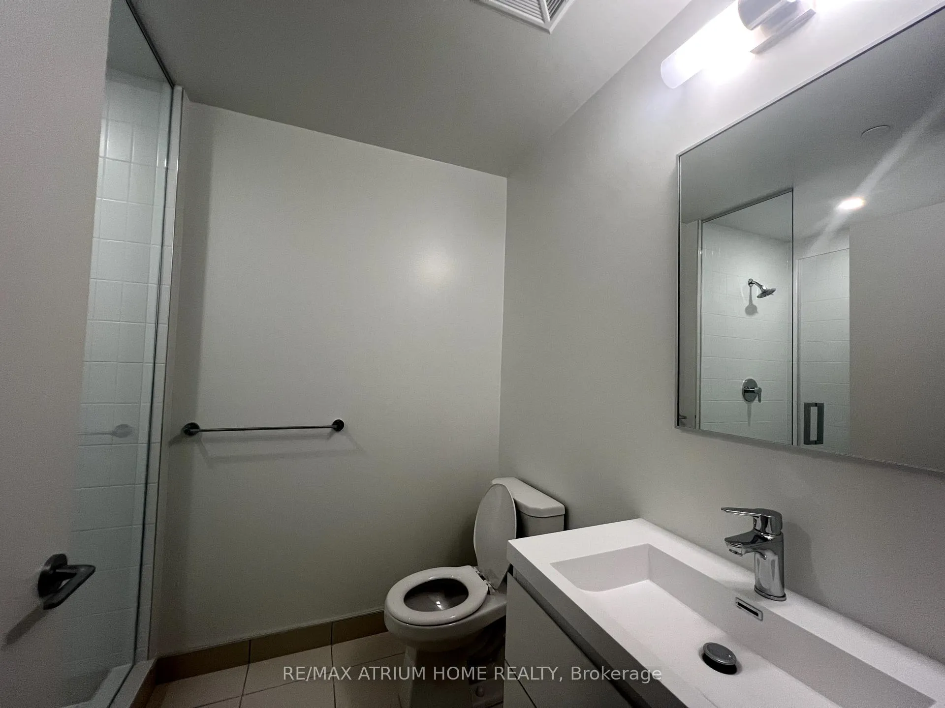 Photo 9 of Unit 2013, 56 Andre de Grasse Street, Markham, Unionville — HOMEH
