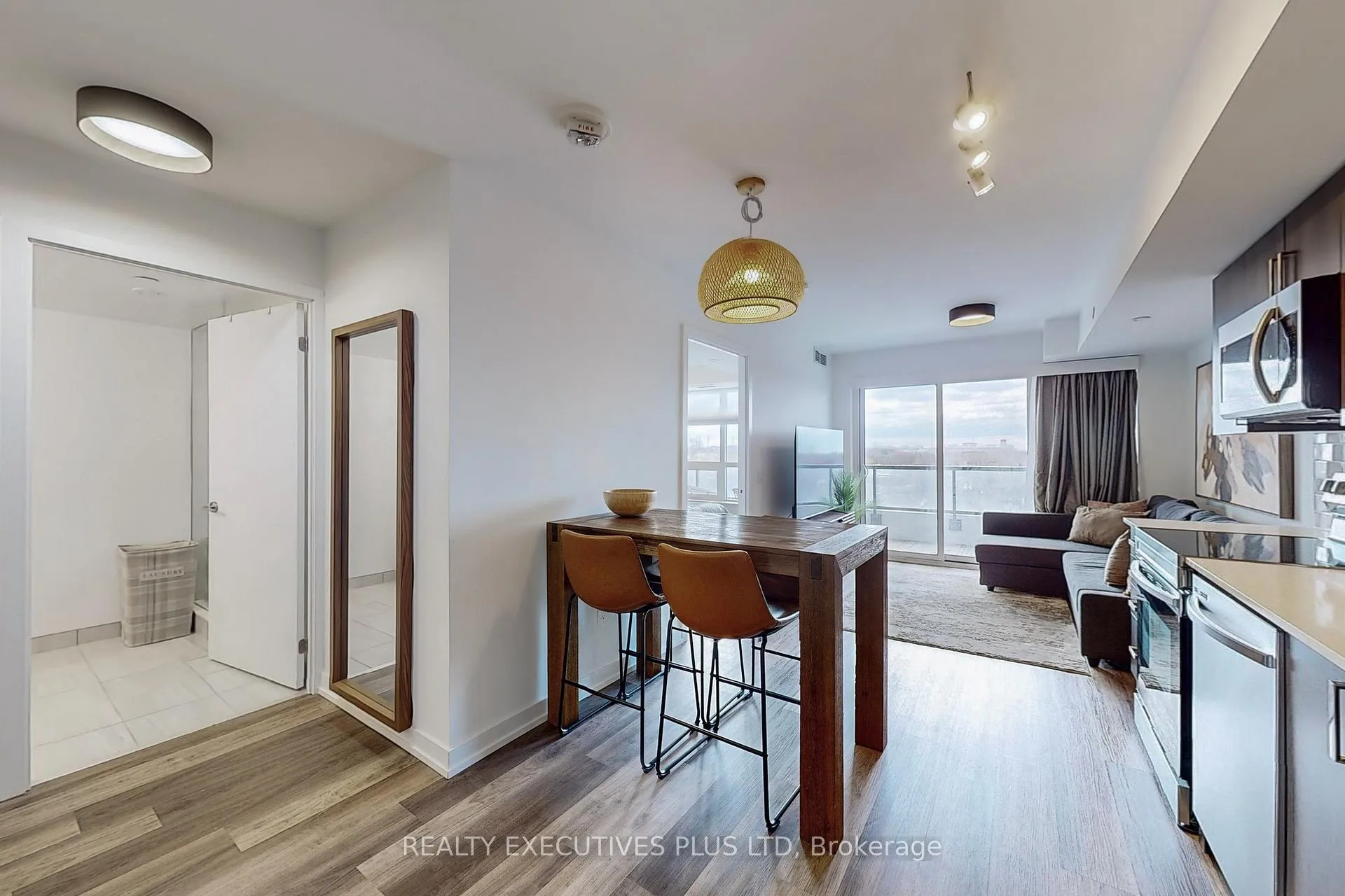 Photo 3 of Unit 616, 1480 Bayly Street, Pickering, Bay Ridges — HOMEH