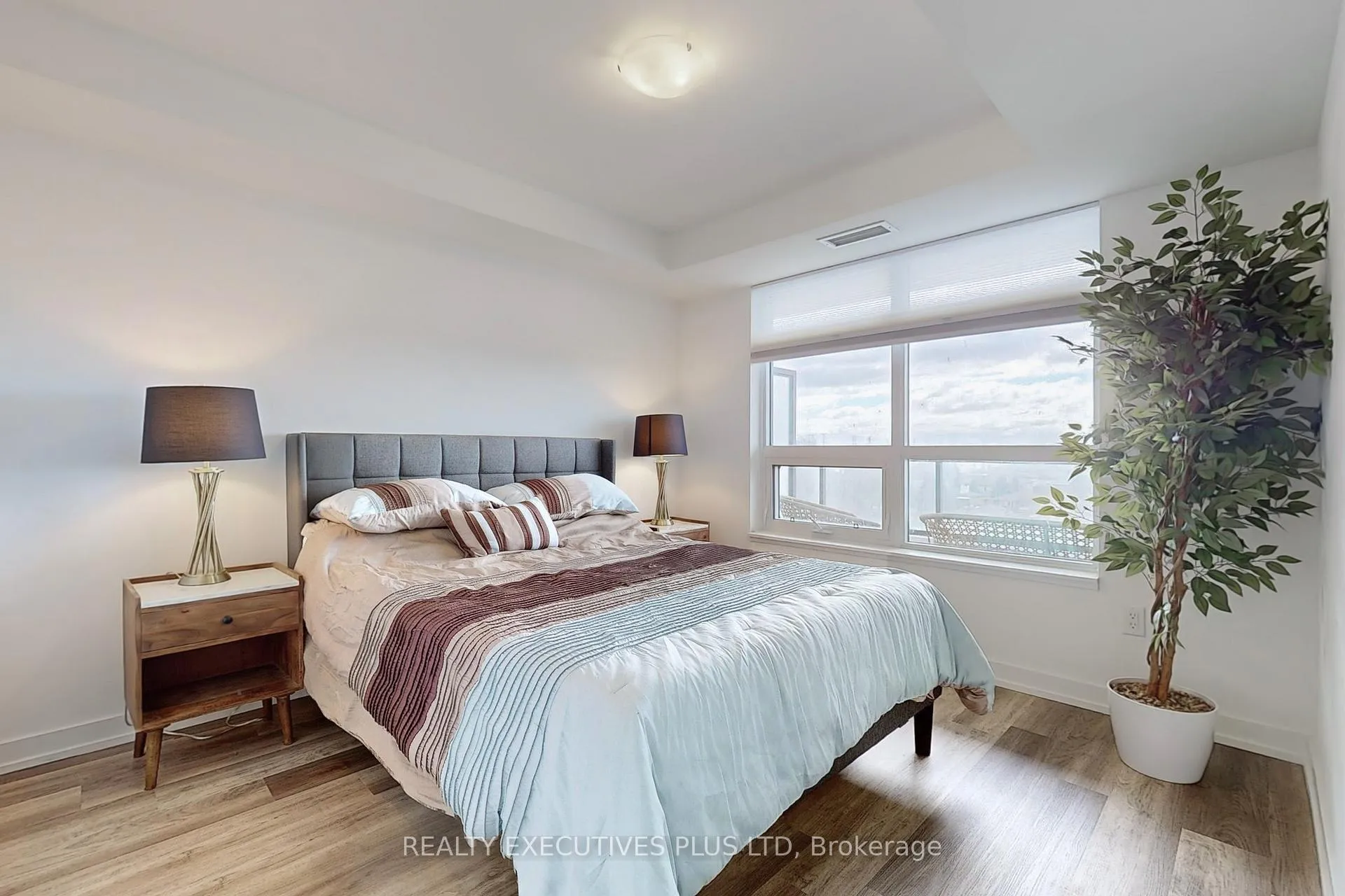 Photo 10 of Unit 616, 1480 Bayly Street, Pickering, Bay Ridges — HOMEH