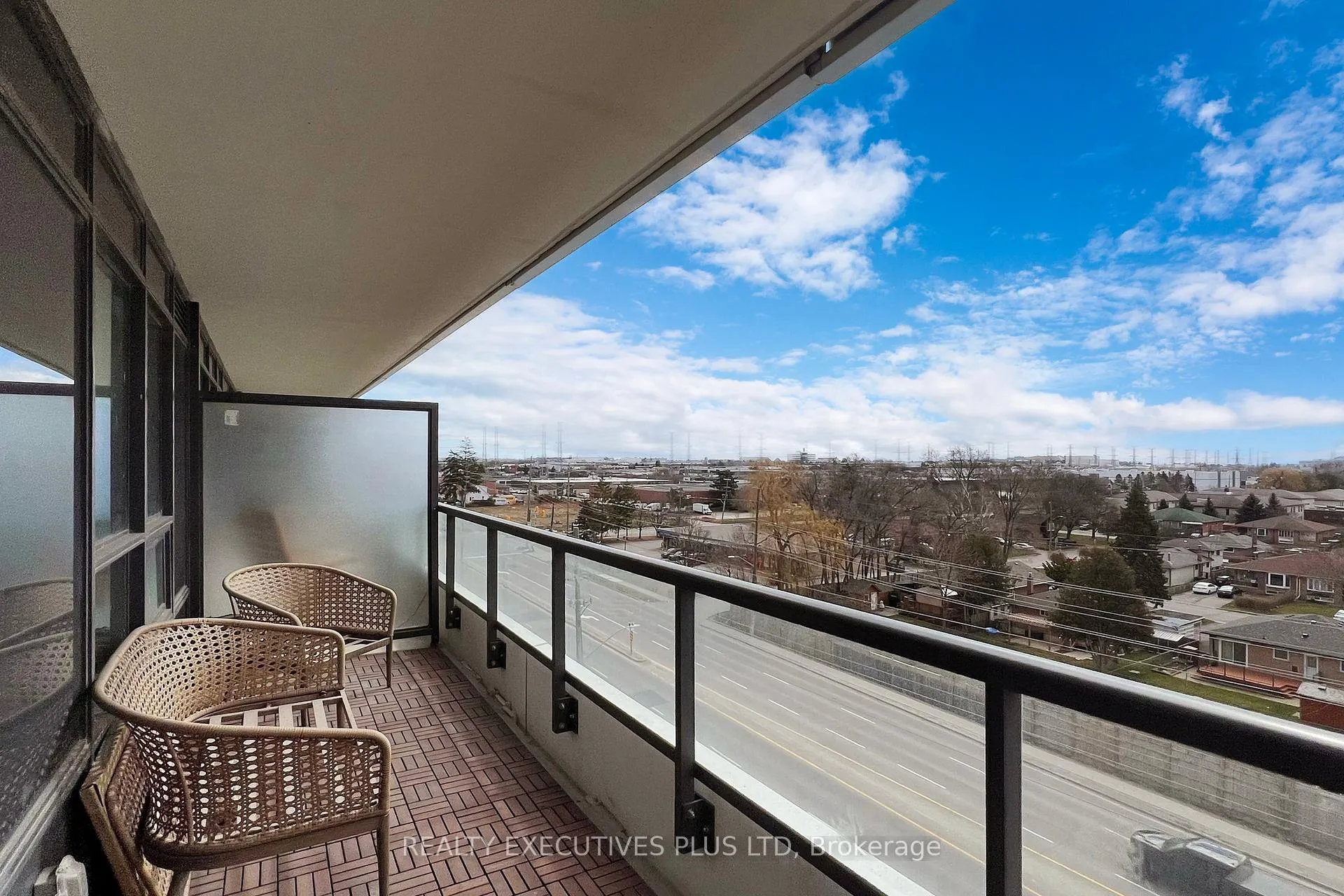 Photo 15 of Unit 616, 1480 Bayly Street, Pickering, Bay Ridges — HOMEH