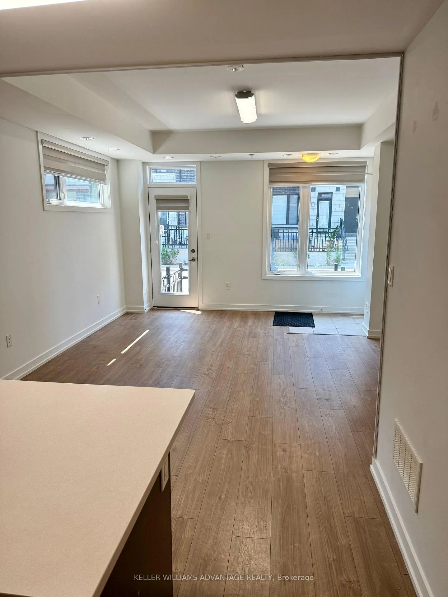 Photo 4 of Unit 208, 1555 Kingston Road, Pickering, Town Centre — HOMEH