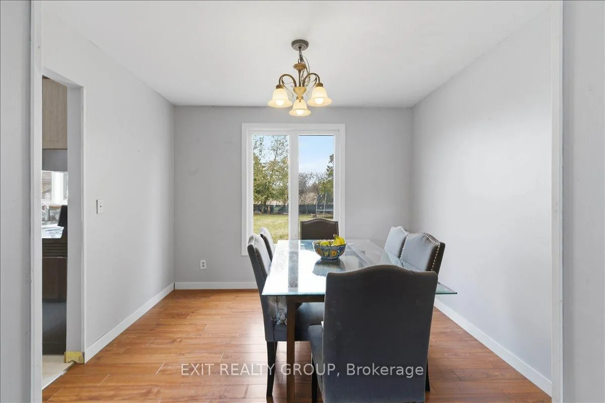 Photo 10 of 198 Chatterton Valley Crescent, Quinte West, Sidney Ward — HOMEH