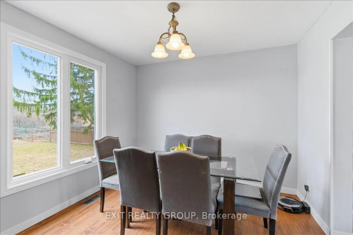 Photo 12 of 198 Chatterton Valley Crescent, Quinte West, Sidney Ward — HOMEH