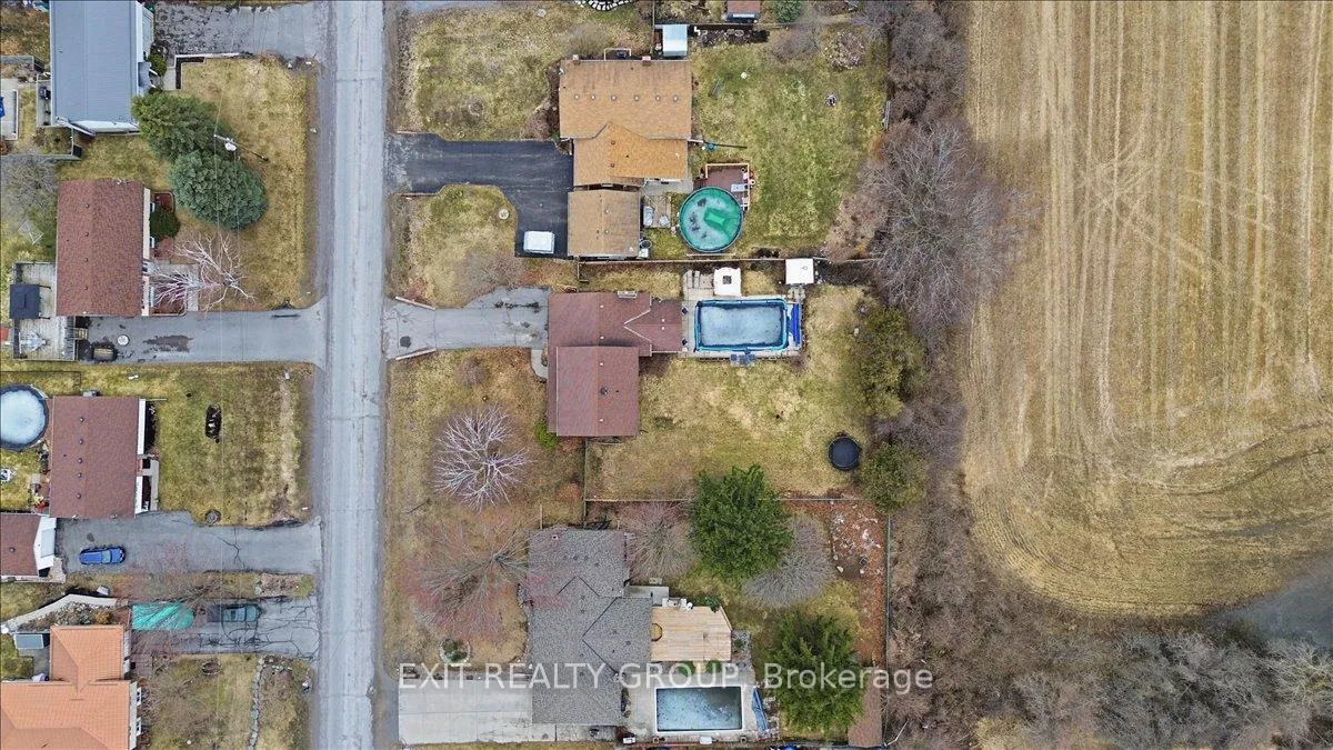 Photo 46 of 198 Chatterton Valley Crescent, Quinte West, Sidney Ward — HOMEH