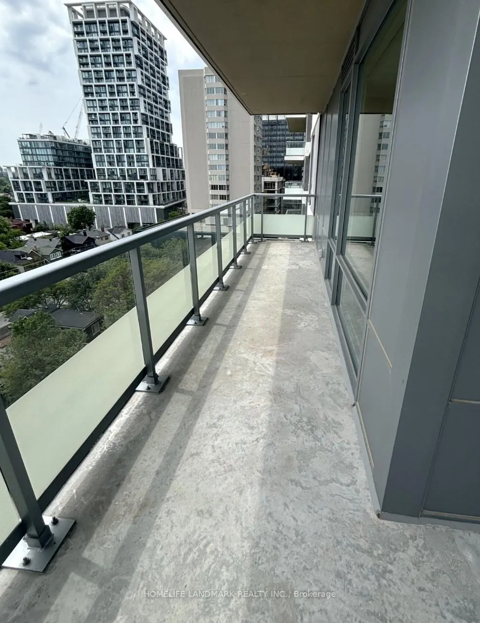 Photo 5 of Unit 907, 25 Holly Street, Toronto, Mount Pleasant West — HOMEH