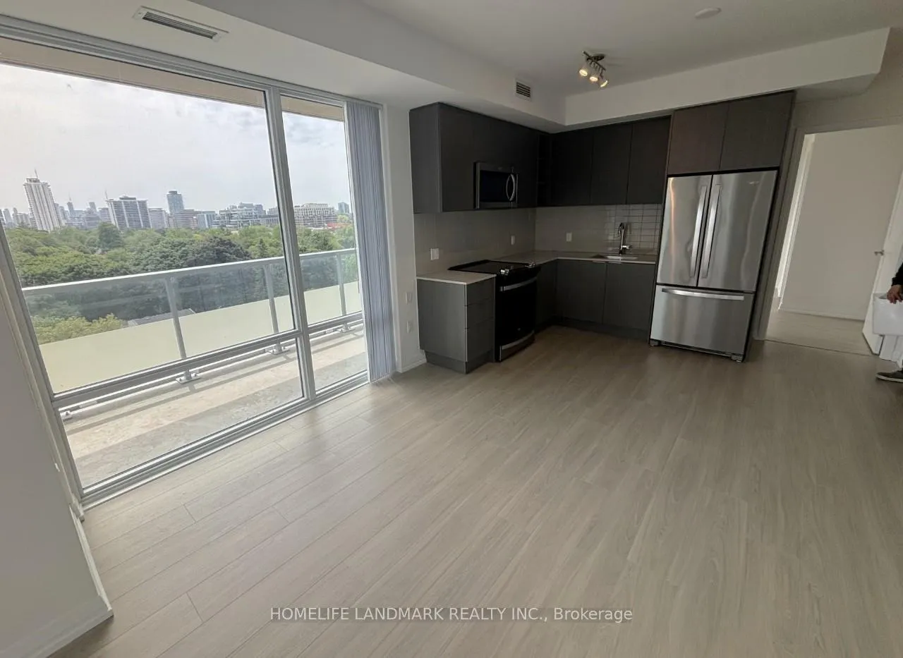 Photo 6 of Unit 907, 25 Holly Street, Toronto, Mount Pleasant West — HOMEH