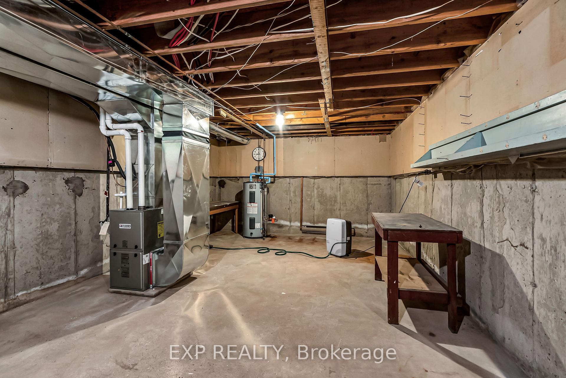 Photo 28 of 660 Champlain Drive, Cornwall — HOMEH