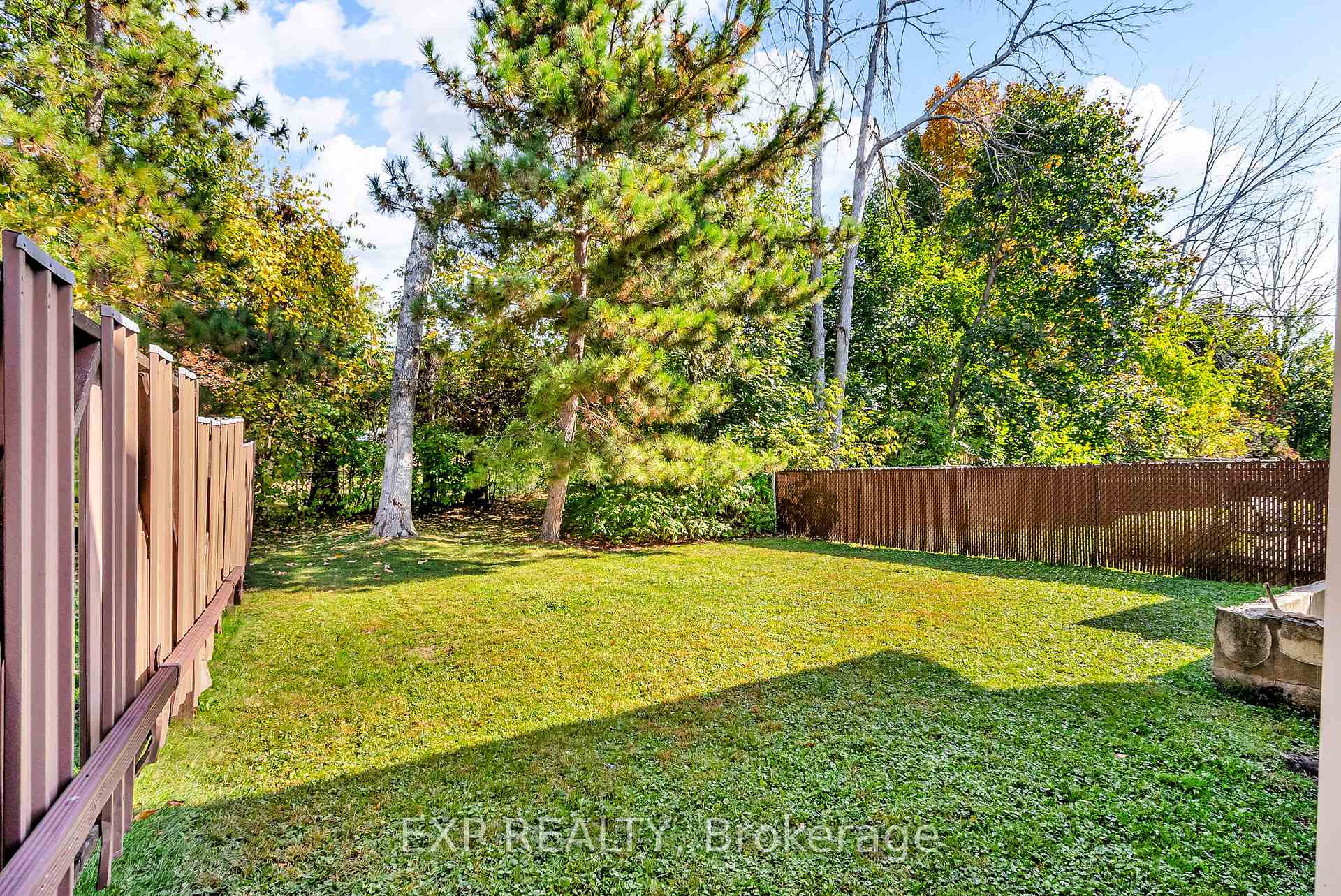 Photo 33 of 660 Champlain Drive, Cornwall — HOMEH