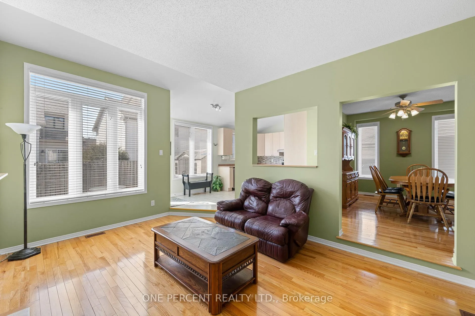 Photo 10 of 2113 Hallendale Street, Ottawa, Springridge/East Village — HOMEH