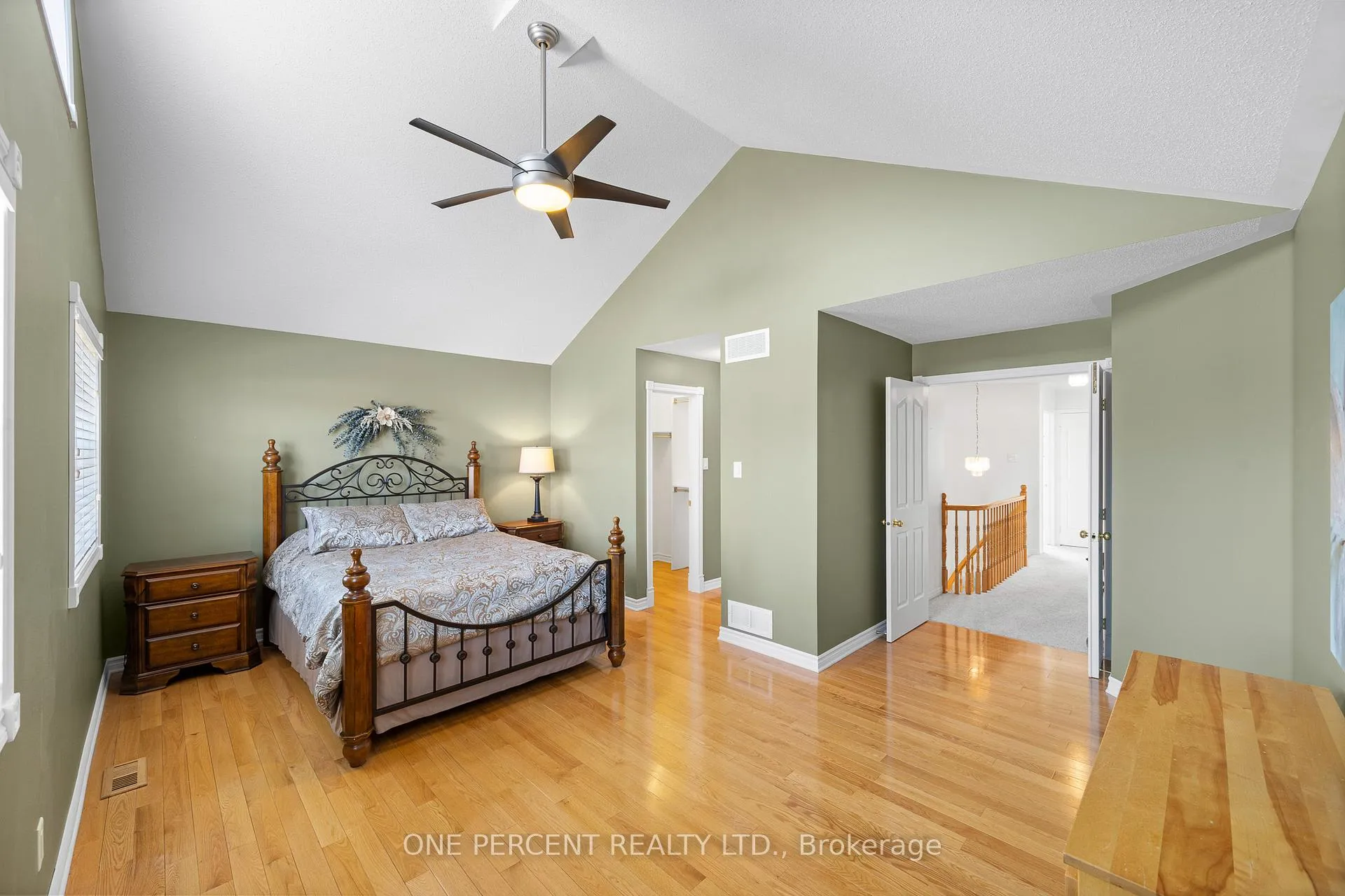 Photo 24 of 2113 Hallendale Street, Ottawa, Springridge/East Village — HOMEH