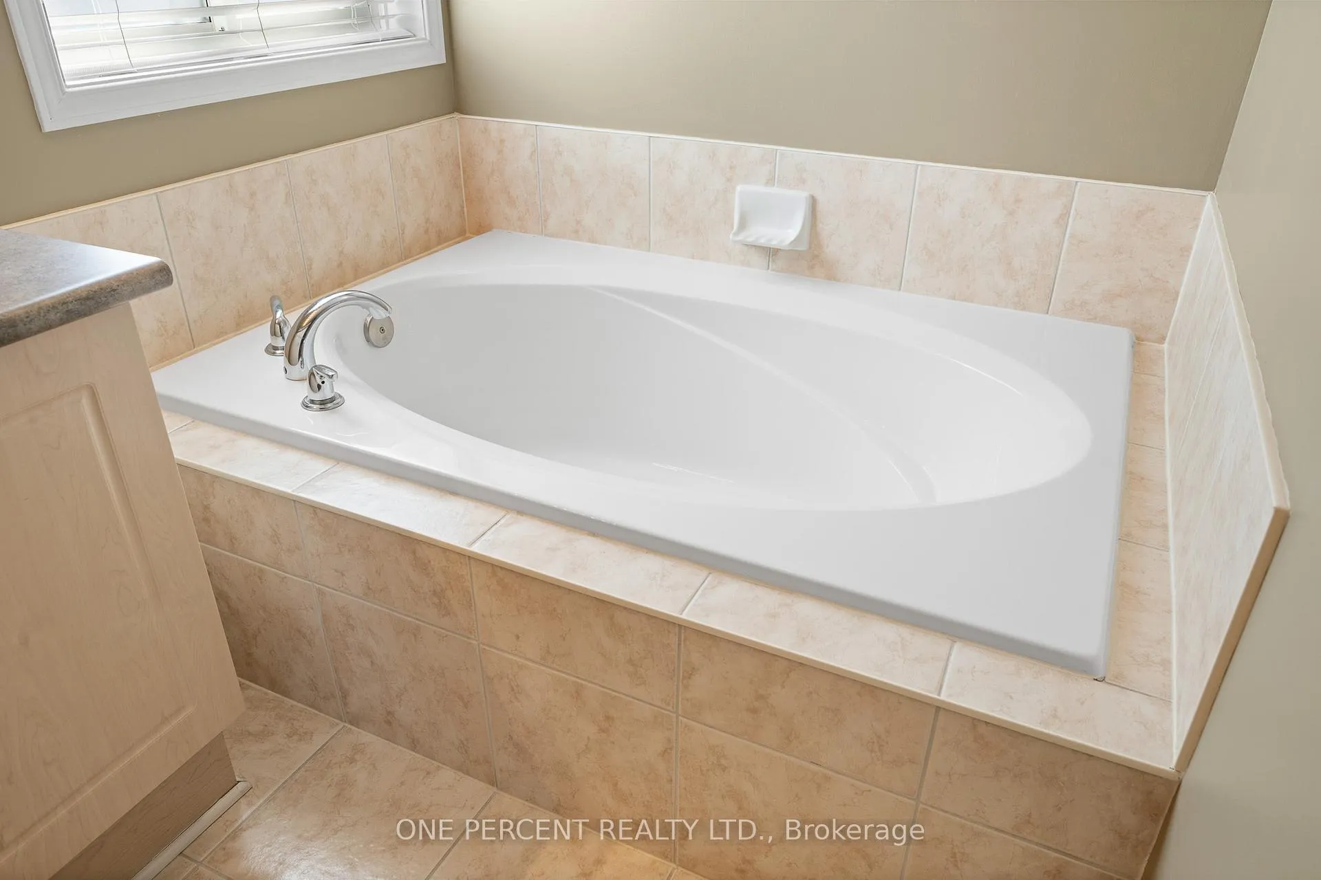 Photo 27 of 2113 Hallendale Street, Ottawa, Springridge/East Village — HOMEH
