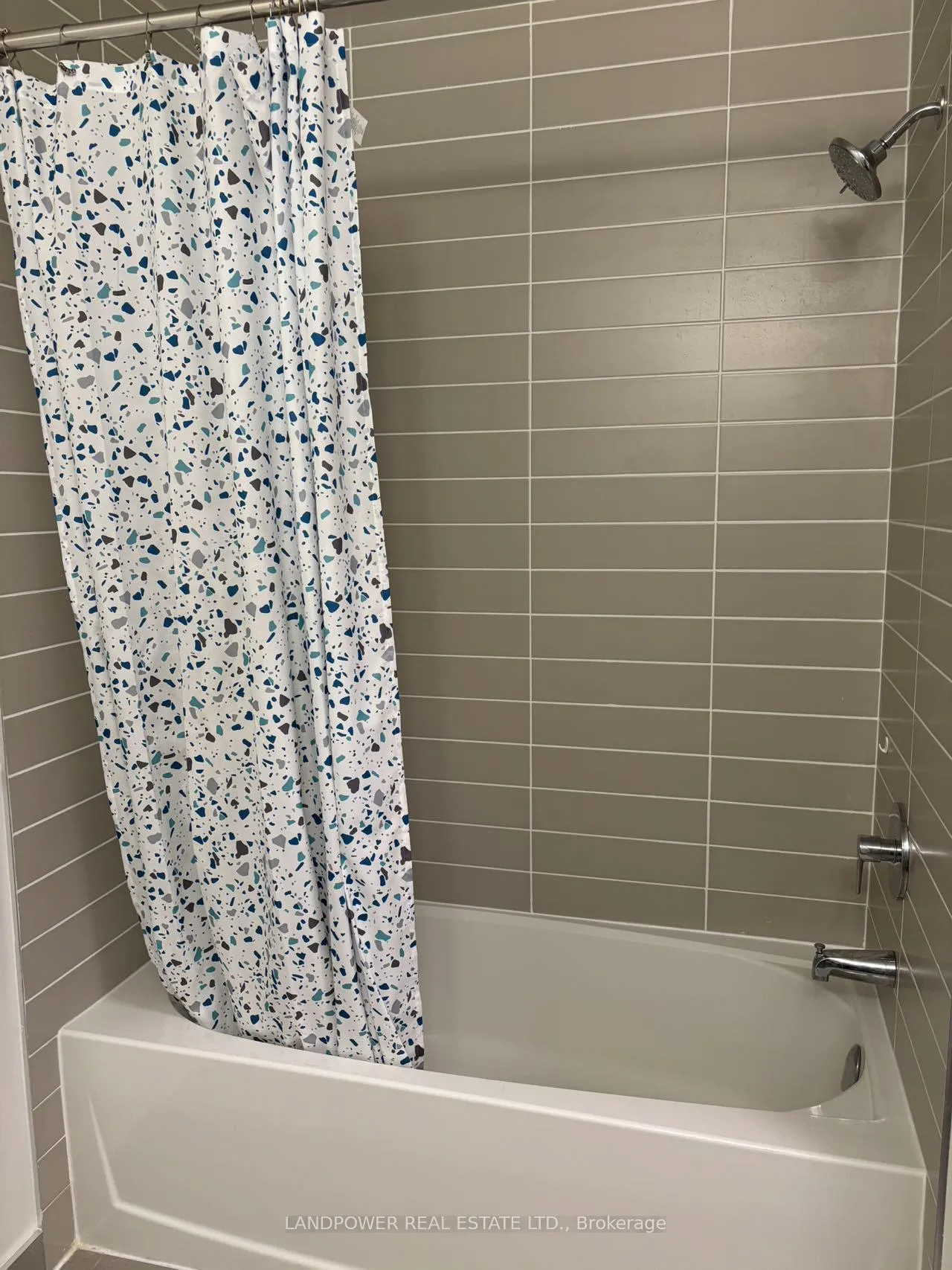 Photo 9 of Unit 809, 8119 Birchmount Road, Markham, Unionville — HOMEH