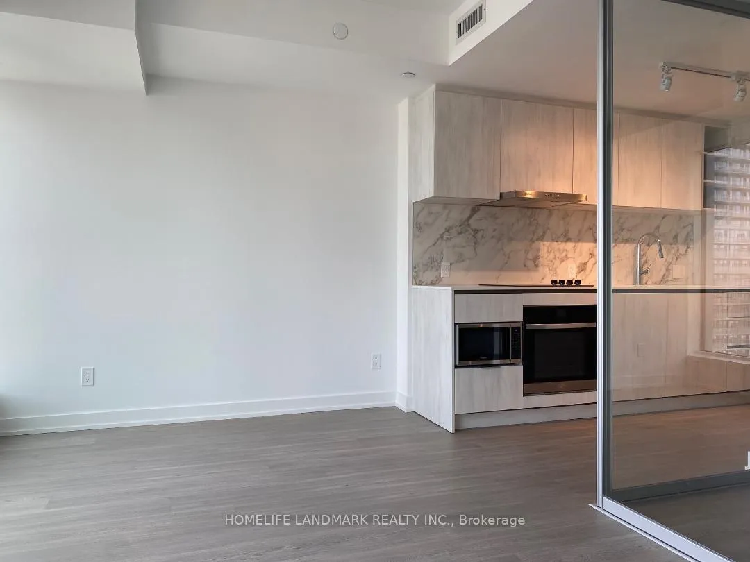 Photo 10 of Unit 3907, 8 Wellesley Street W, Toronto, Bay Street Corridor — HOMEH