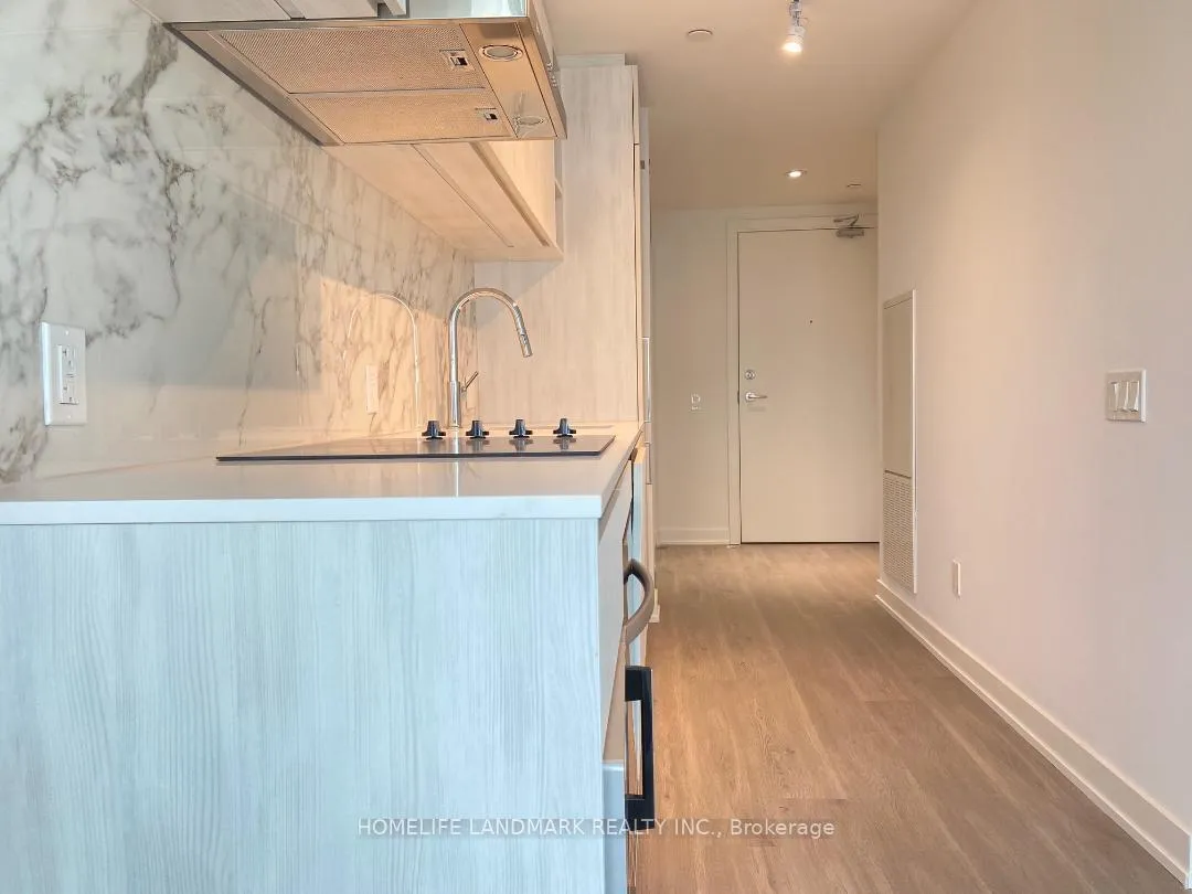 Photo 13 of Unit 3907, 8 Wellesley Street W, Toronto, Bay Street Corridor — HOMEH