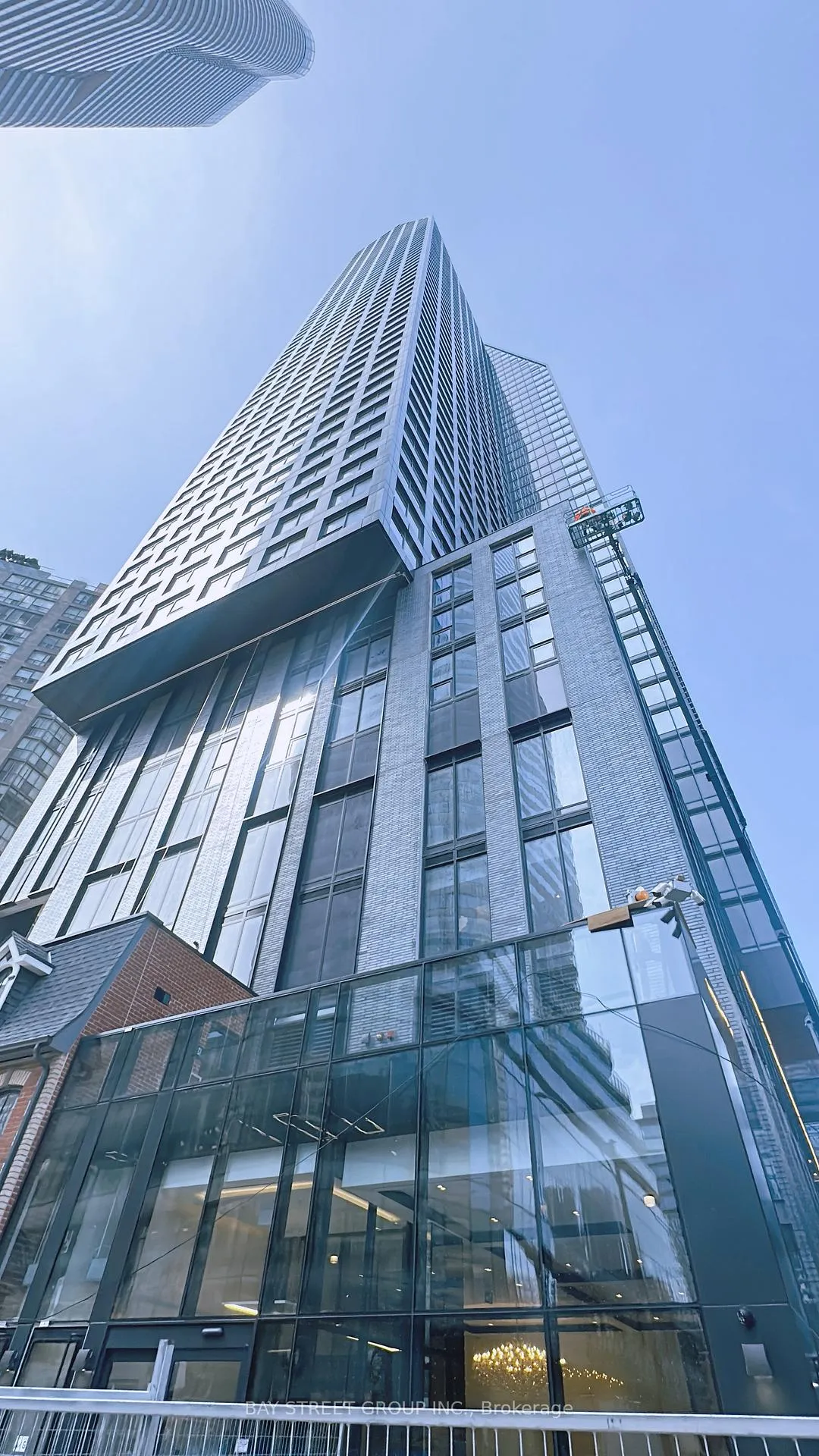 Front of Unit 2007, 8 Wellesley Street W