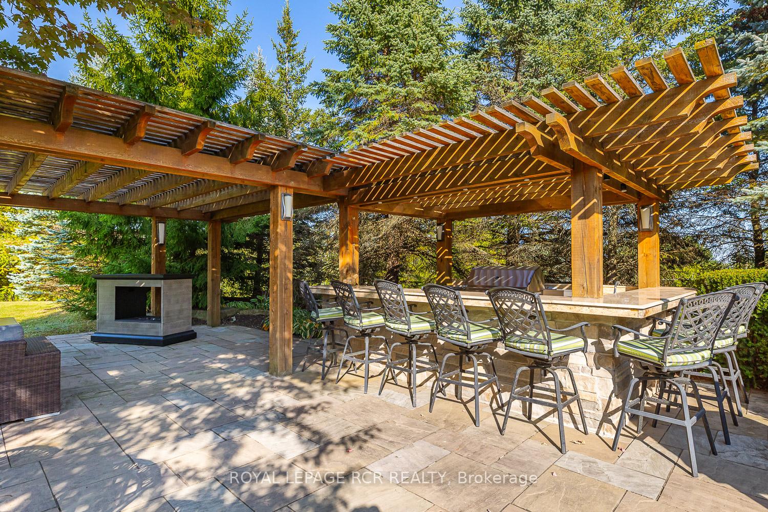Photo 14 of 36 Matson Drive, Caledon, Palgrave — HOMEH